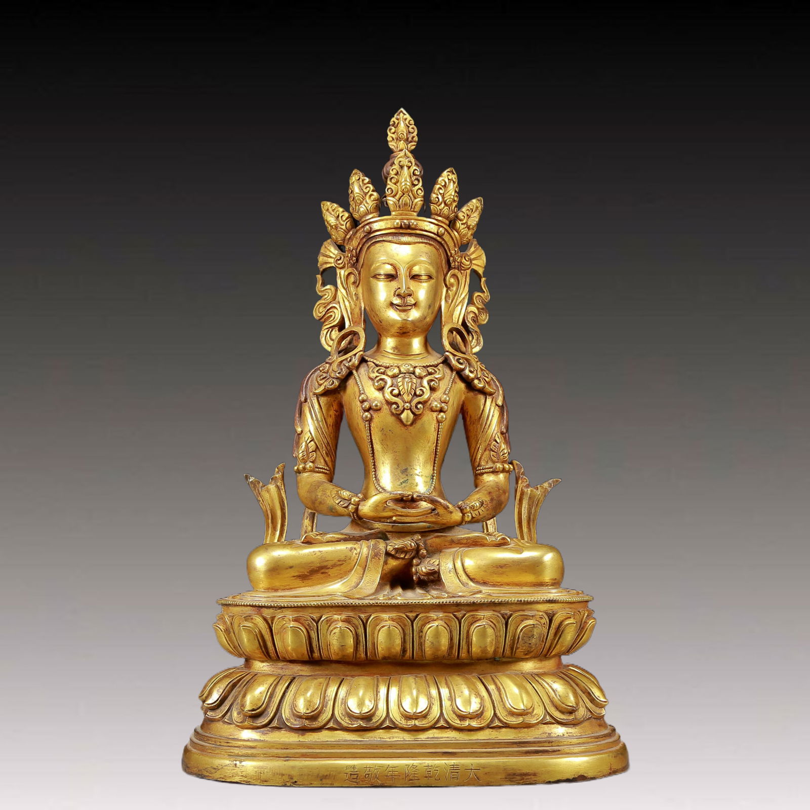 A Solemn Gilt Bronze Statue of Amitayus: A Solemn Gilt Bronze Statue of Amitayus,Qing Dynasty, China,Qianlong Seven-character Mark,Size:12inx9.1inx19.7in,Weight:13450g 