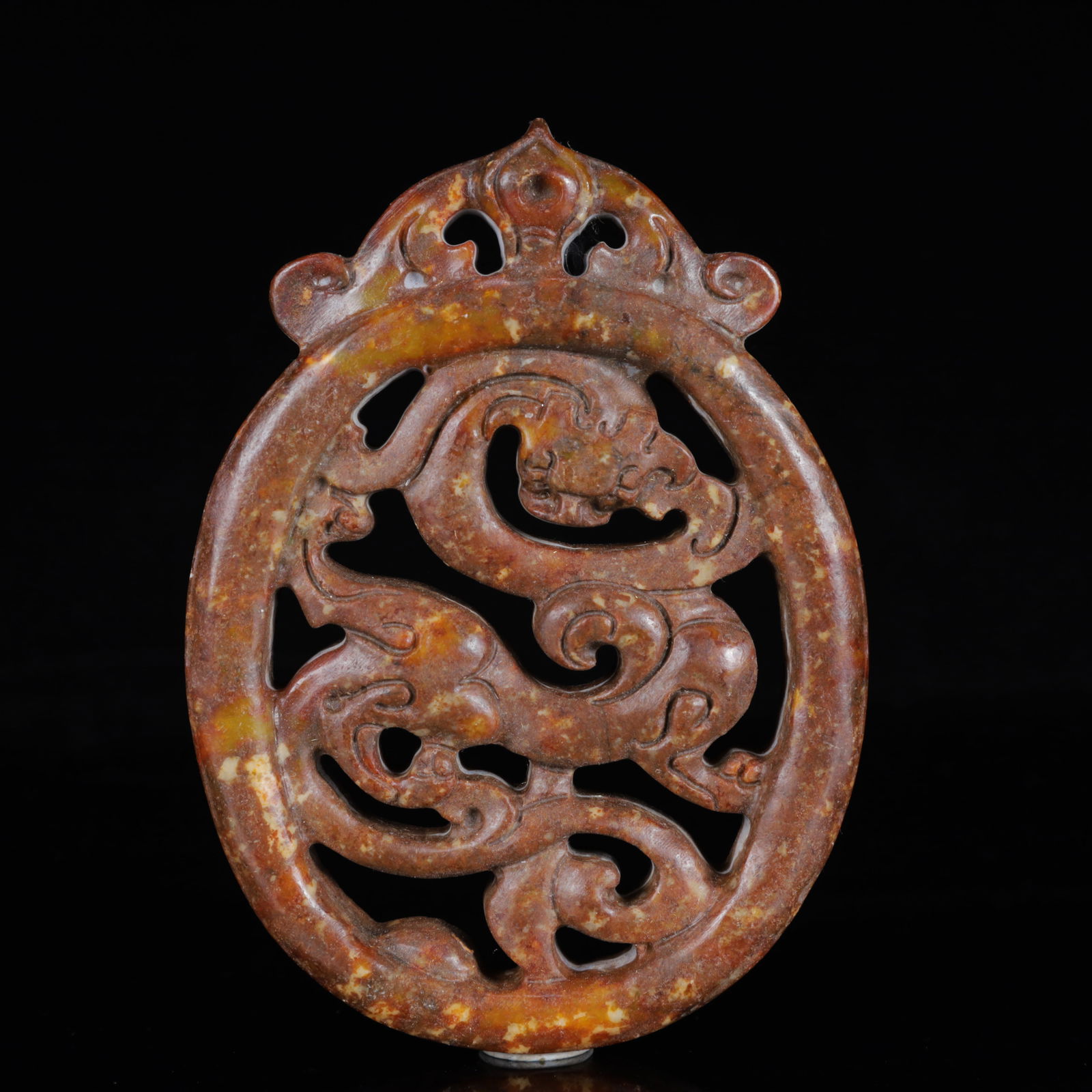 A Rare Gaogu yu Dragon Pendant (1 of 6)
