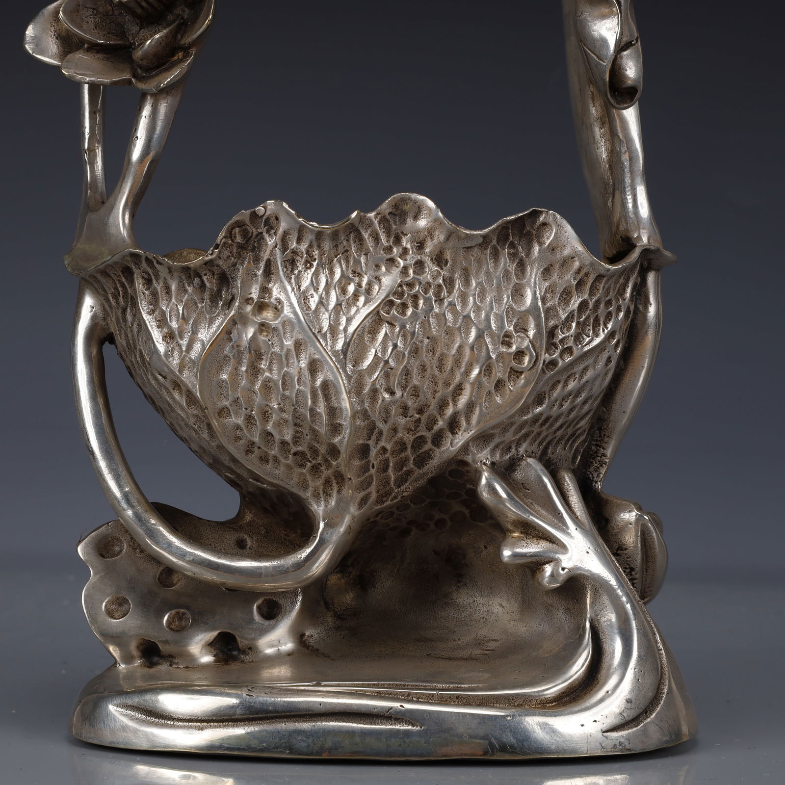 An Exquisite Silver-plated Lotus Pattern Washer - 3