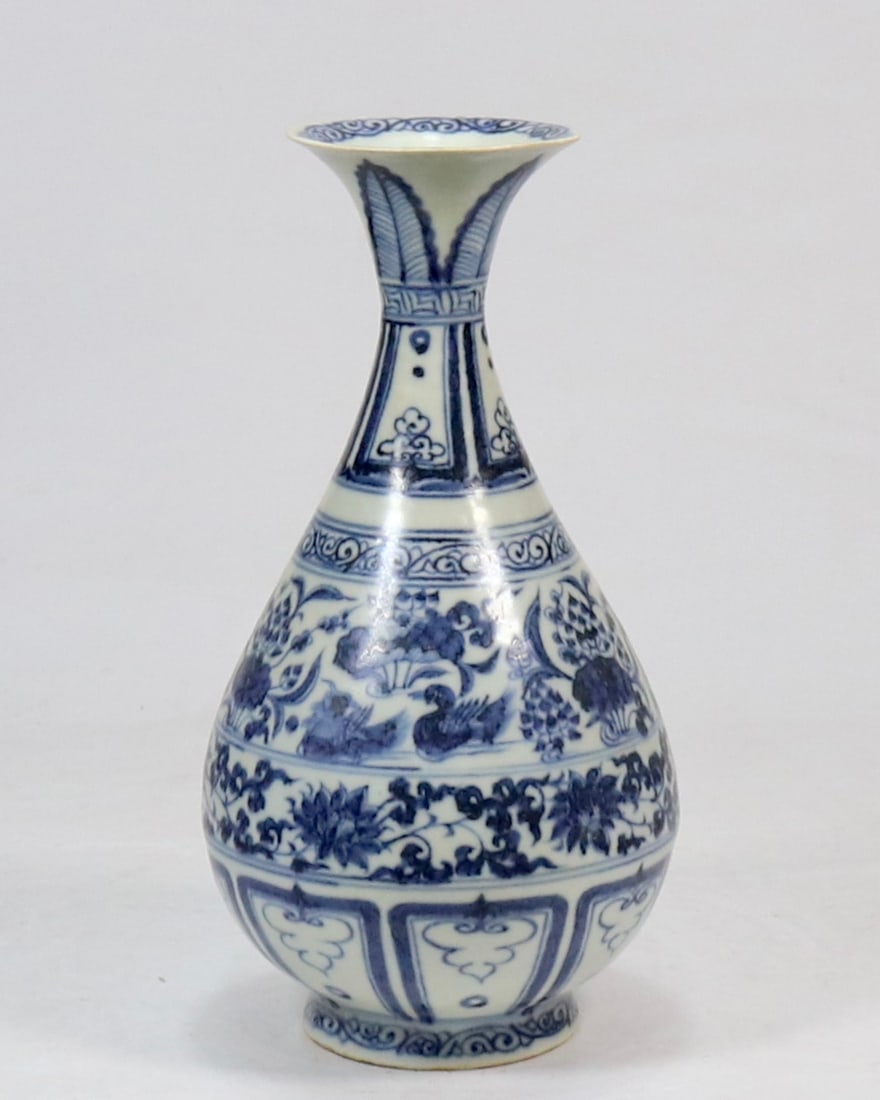 An Exquisite Blue and White Flower and Mandarin Duck Pattern Vase: An Exquisite Blue and White Flower and Mandarin Duck Pattern Vase,Yuan Dynasty,China,Size:11.8inx3.7in 