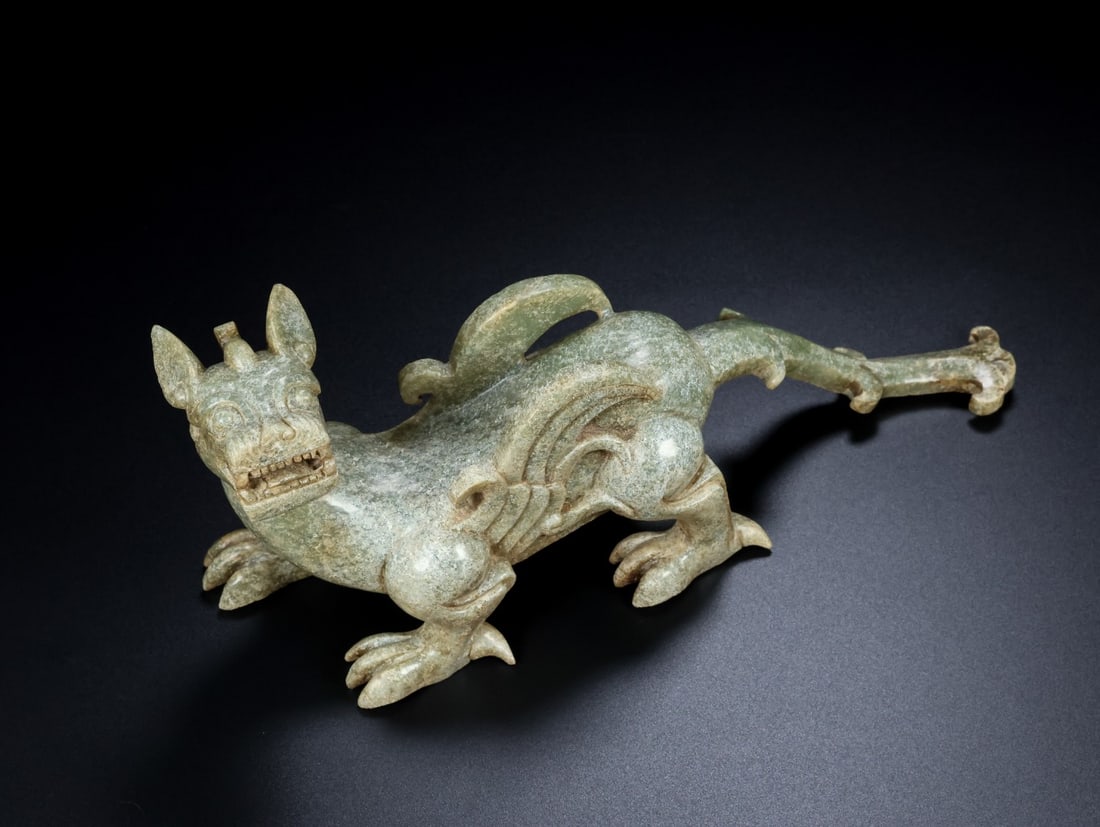 An Archaic Gaogu yu Auspicious Beast Ornament: An Archaic Gaogu yu Auspicious Beast Ornament,Ancient Time, China,Size:7.1inx4.9inx3.1in,Weight:1.141kg 