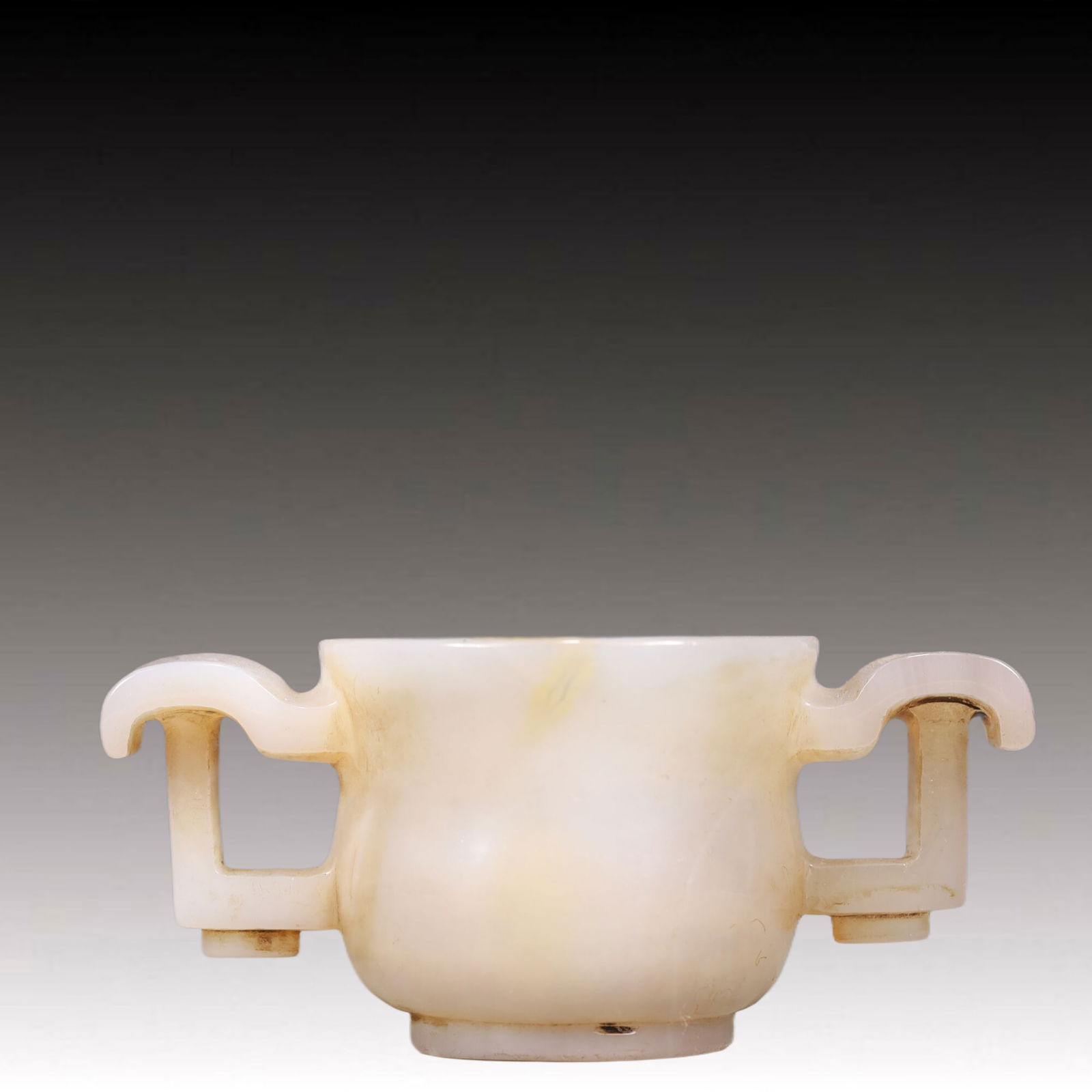 An Exquisite Agate Double-Ears Censer: An Exquisite Agate Double-Ears Censer,Qing Dynasty, China,Size:4.7inx2.6inx2in Weight:100g 玛瑙双耳香炉,中国清代