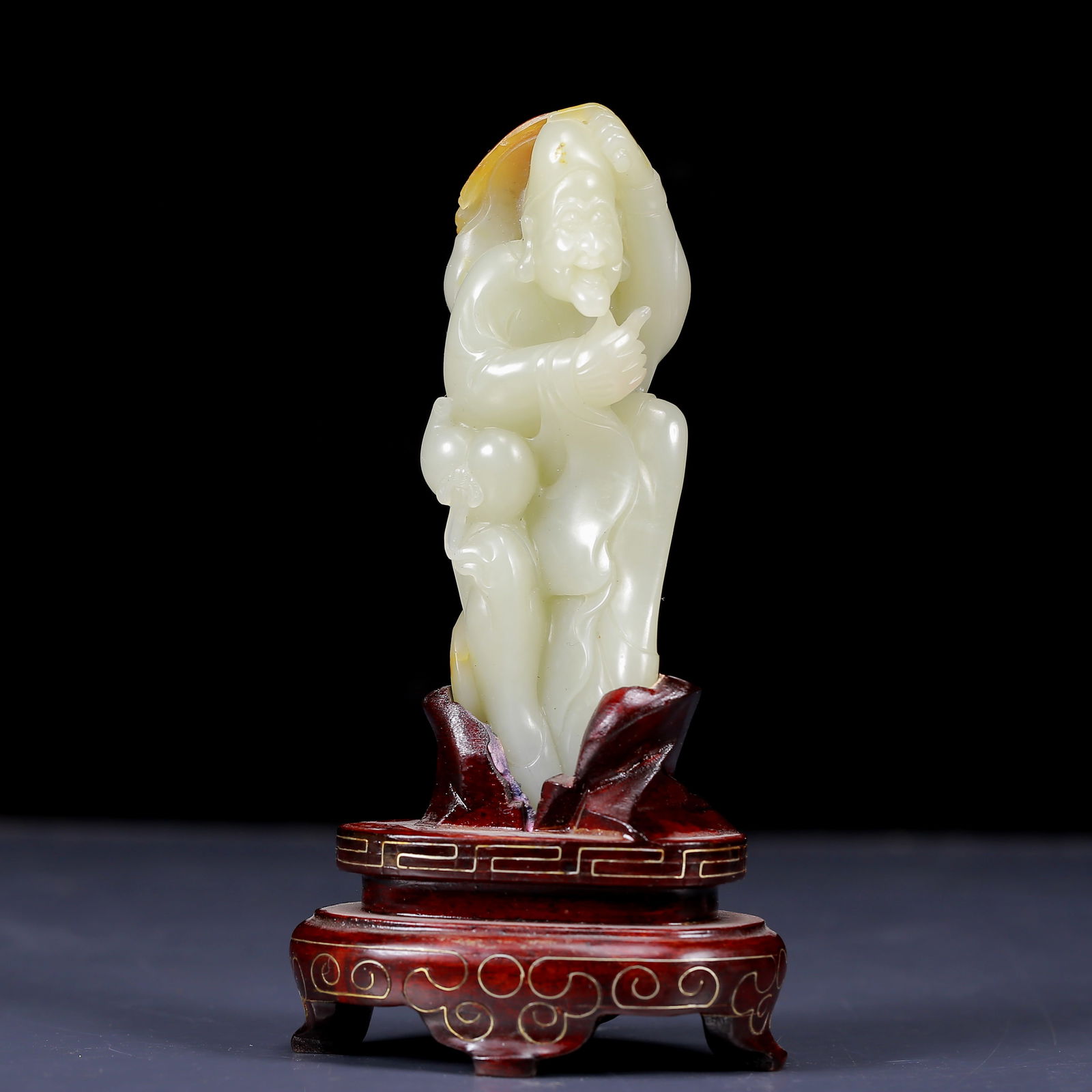 An Exquisite White Jade Figure Ornament: An Exquisite White Jade Figure Ornament,Qing Dynasty, China,Size: 1.2inx1.6inx4.5in,Weight:225g 白玉人物摆件，清代