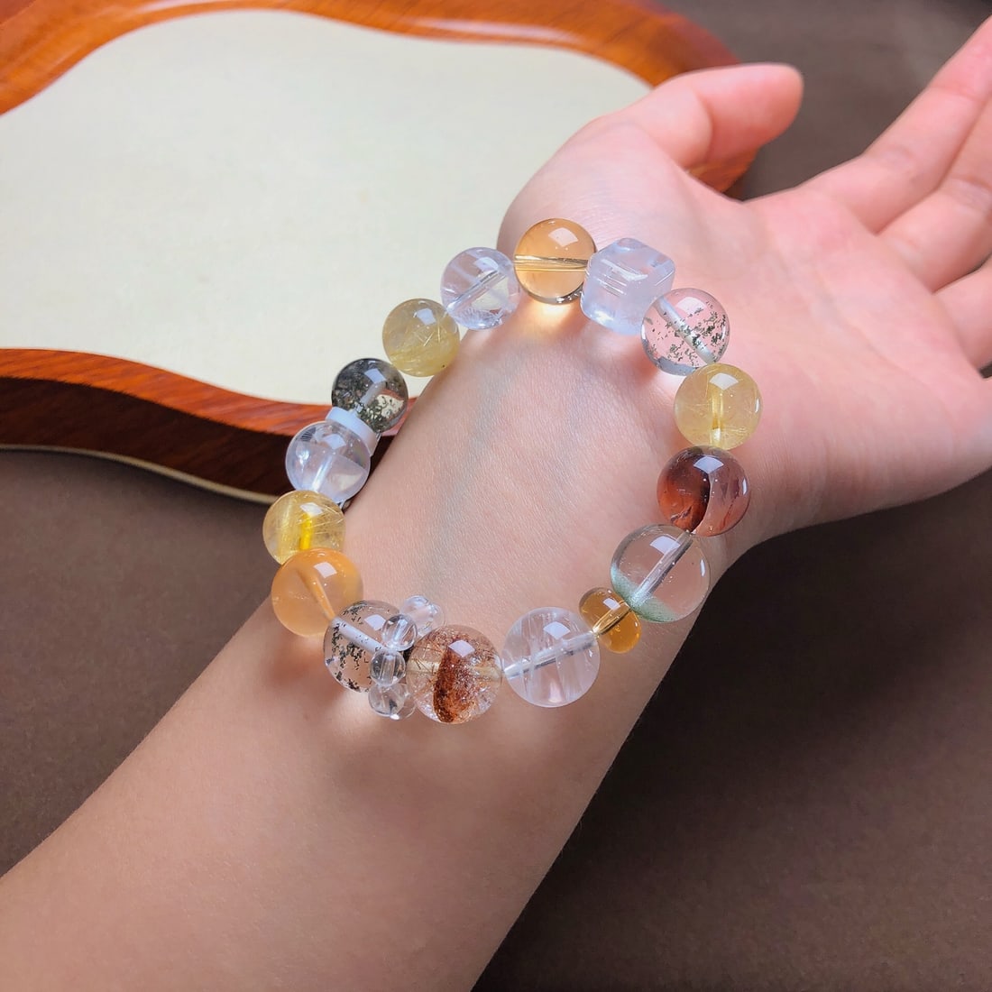 An Exquisite Crystal Bracelets - 4