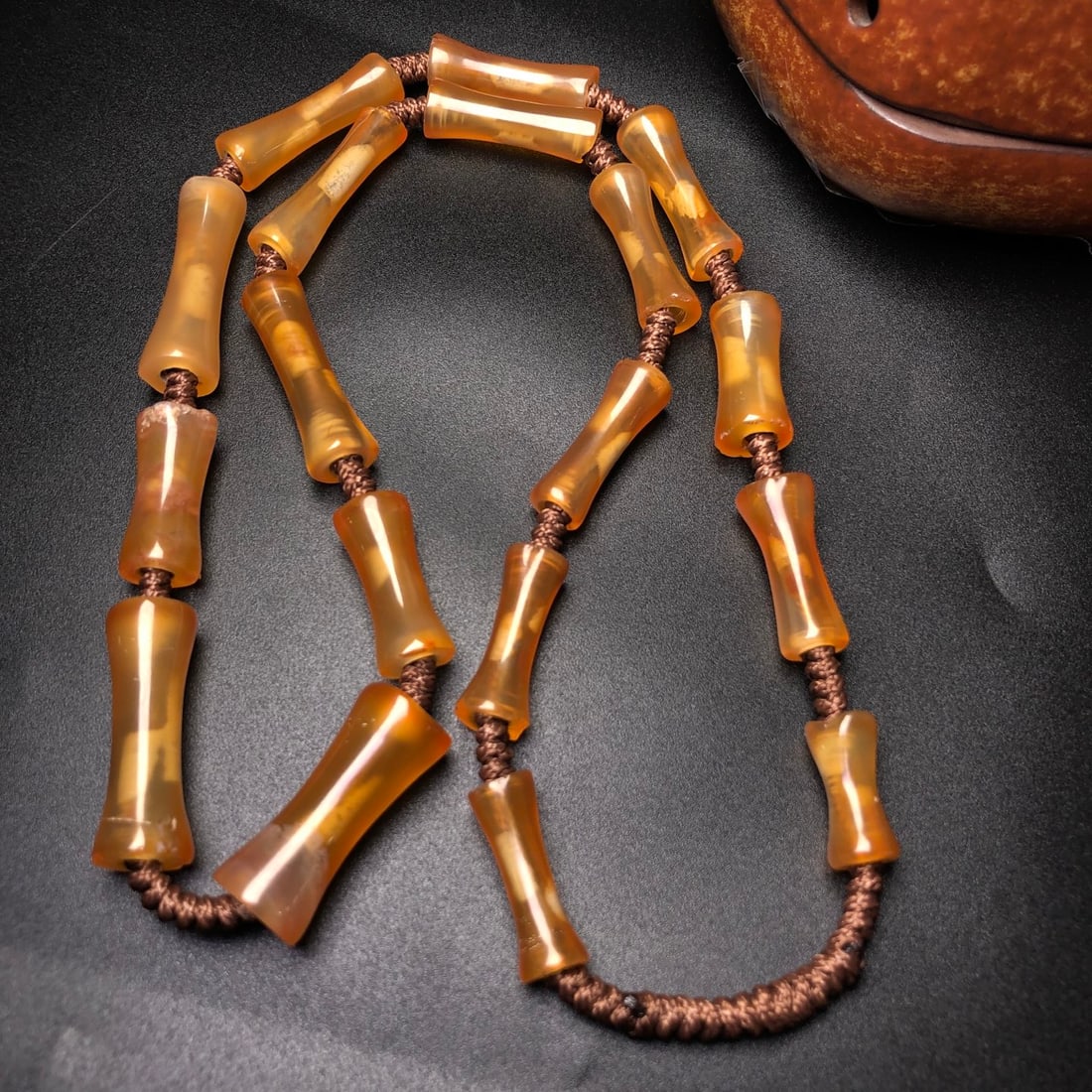 A Precious Agate Necklace - 3