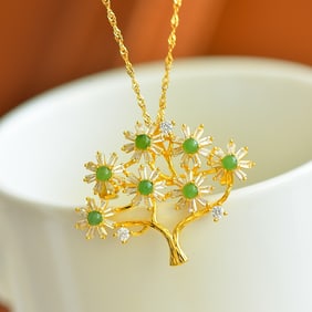 An Exquisite Sterling Silver-Gold Plated Inlaid Jasper Pendant