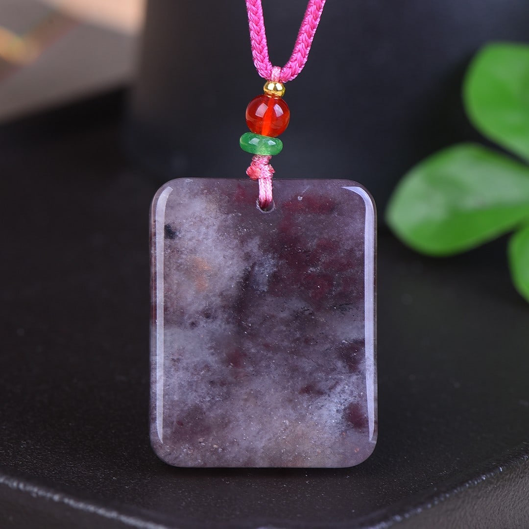 An Exquisite Jadeite Pendant - 2