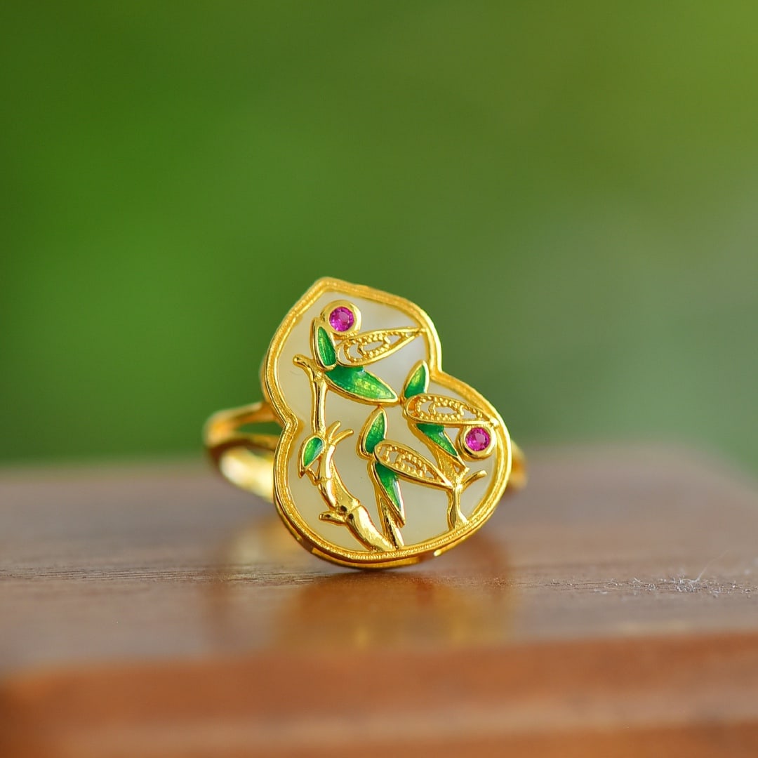 An Exquisite Sterling Silver-Gold Plated Inlaid White Jade Enamel Ring: An Exquisite Sterling Silver-Gold Plated Inlaid White Jade Enamel Ring, 纯银镀金镶白玉珐琅戒指