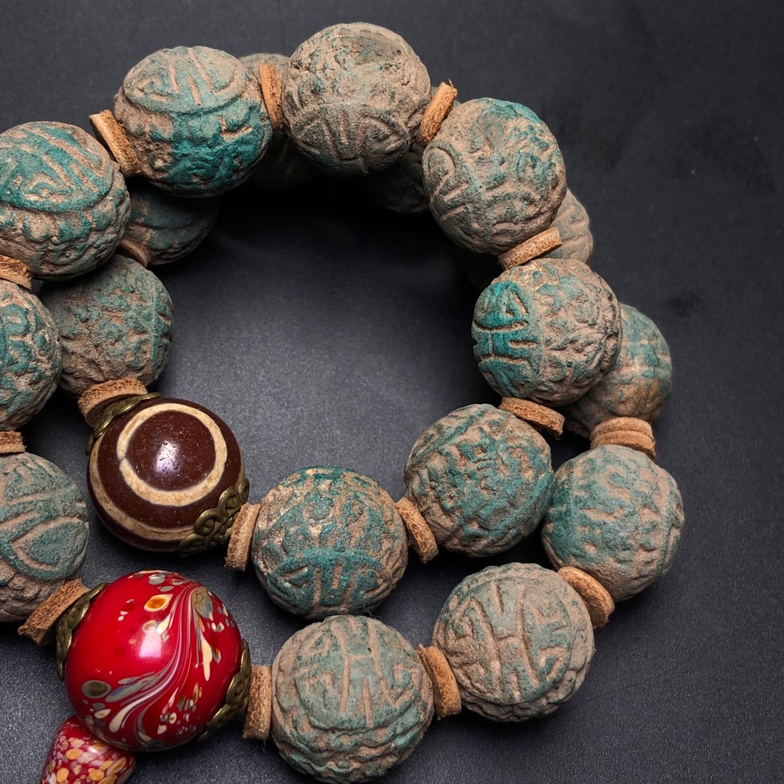 A Precious Eaglewood Bracelets - 7