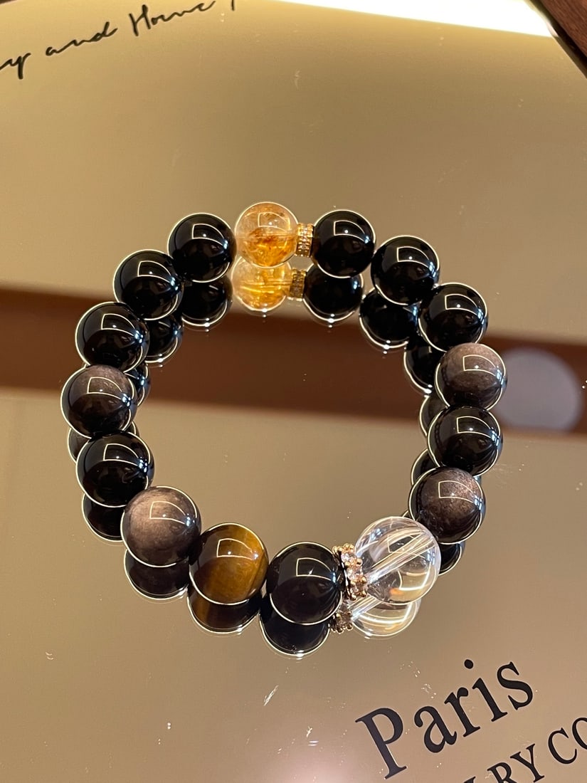 An Exquisite Crystal Bracelet: An Exquisite Crystal Bracelet,Size:0.5in 水晶手串