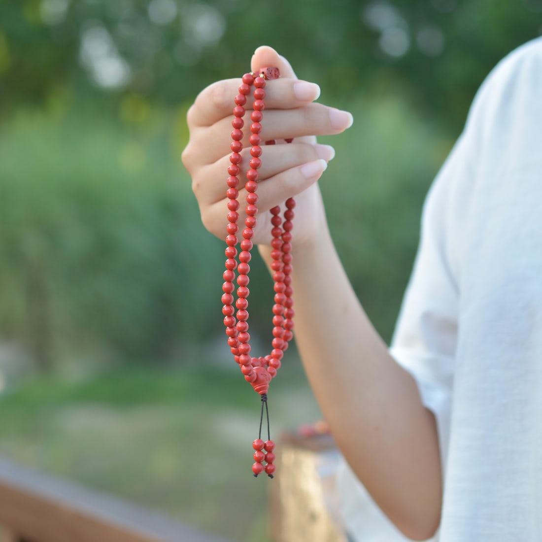 An Exquisite Cinnabar Bracelets - 6