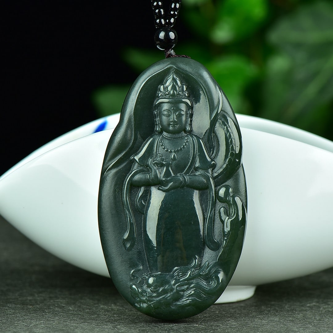 An Exquisite Sapphire Avalokitesvara Pattern Pendant: An Exquisite Sapphire Avalokitesvara Pattern Pendant,Size:1.5inx2.7in (寓意)吉祥 普度众生 保平安 