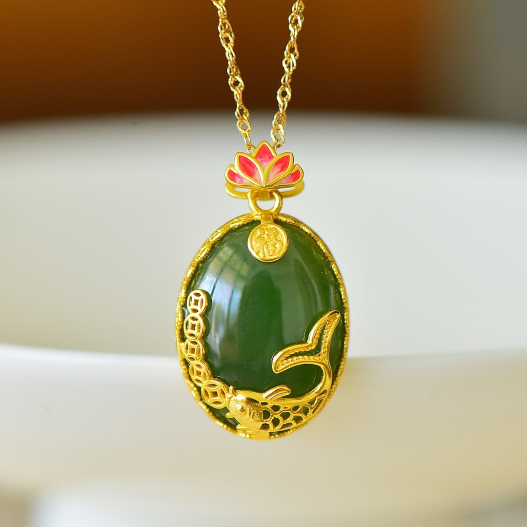 An Exquisite Sterling Silver-Gold Plated Inlaid Jasper Enamel Pendant,Inlaid Diamond: An Exquisite Sterling Silver-Gold Plated Inlaid Jasper Enamel Pendant,Inlaid Diamond,Size:0.6inx0.8in 