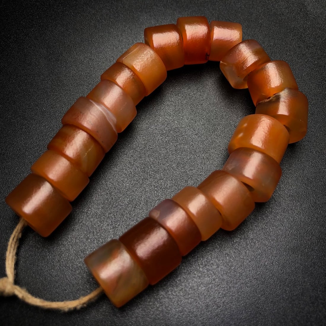 A Precious Agate Bracelets - 3