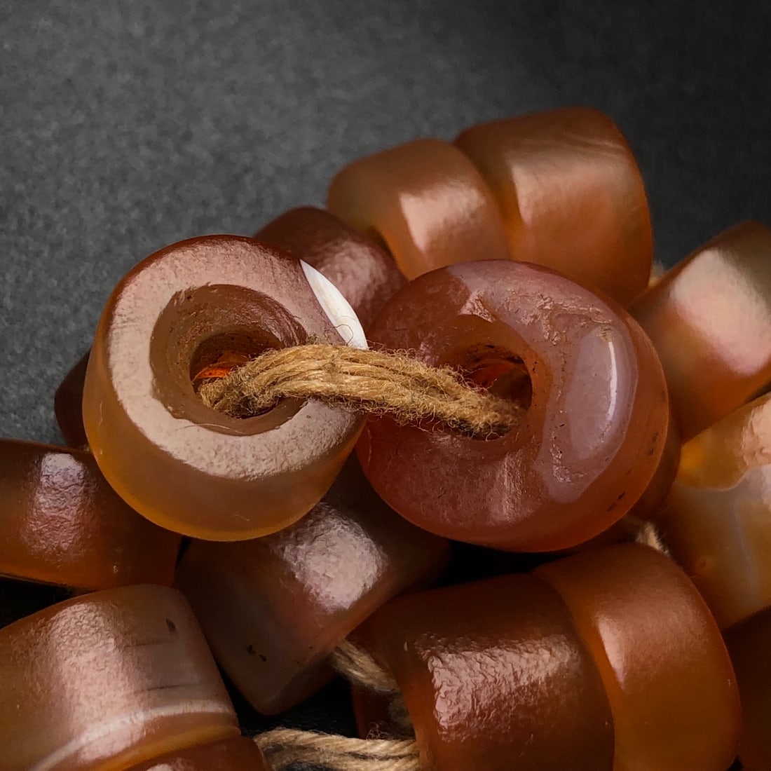 A Precious Agate Bracelets - 9