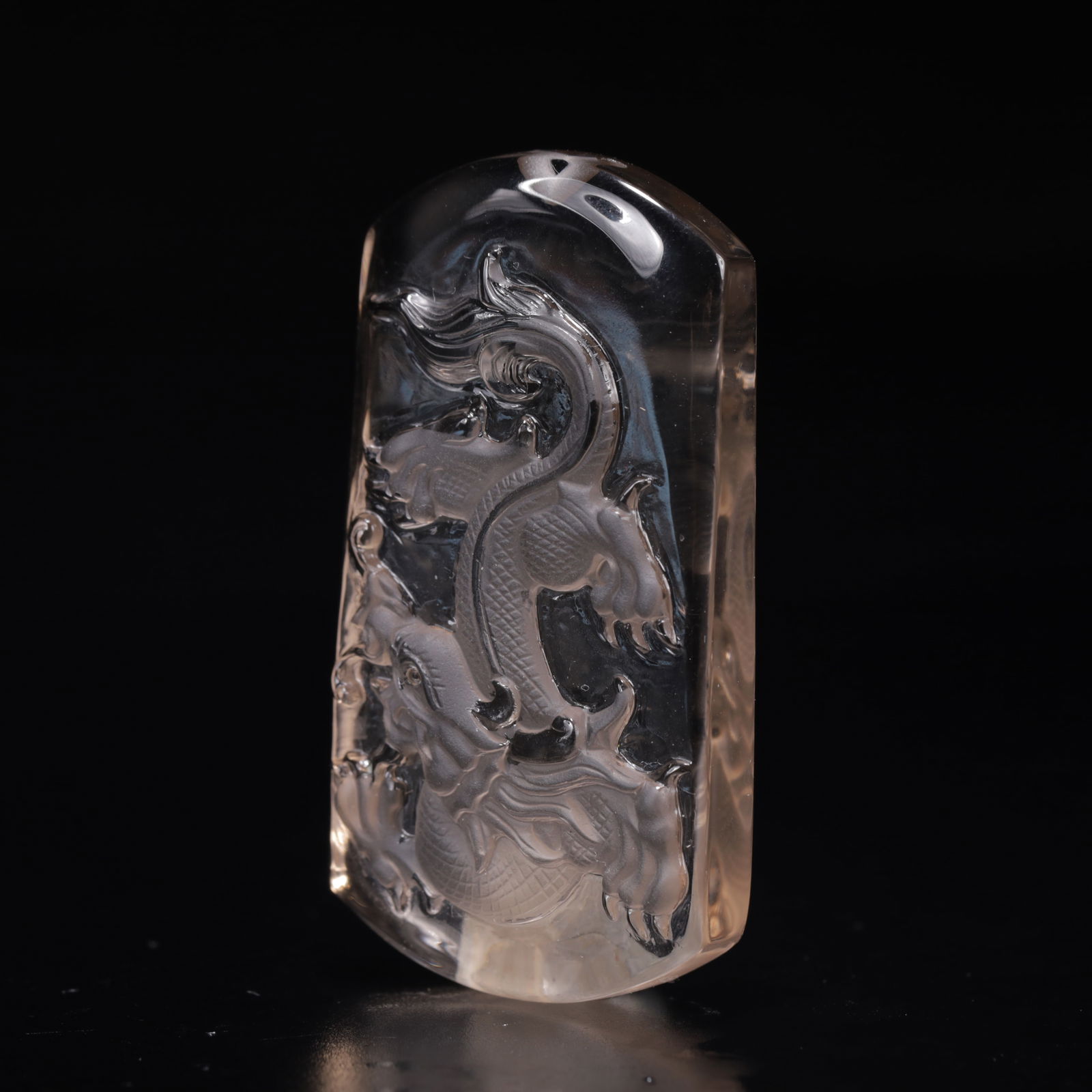 An Exquisite Crystal Dragon Pattern Pendant - 2