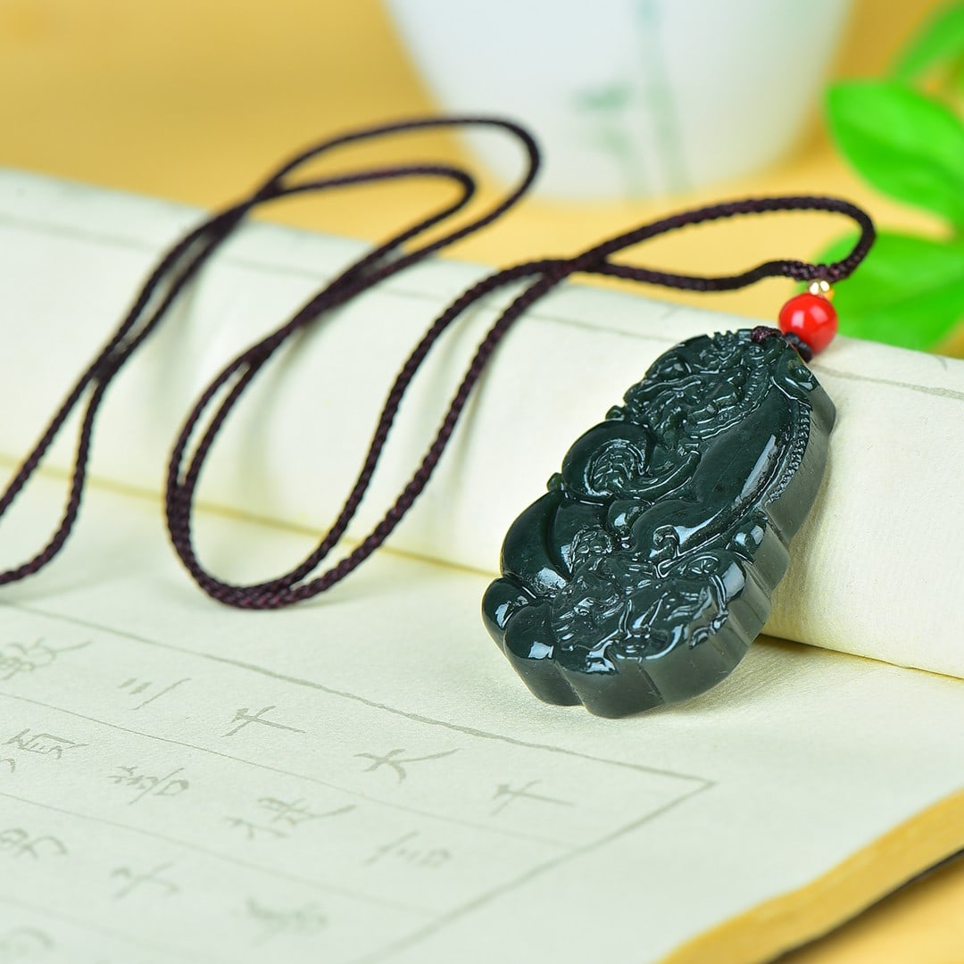 An Exquisite Jasper Wealth-Attracting Creature Pattern Pendant - 5