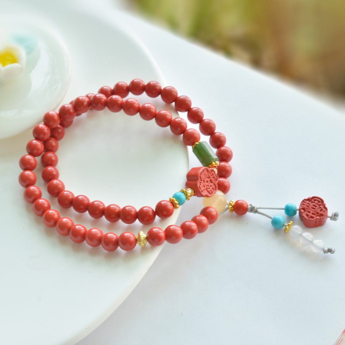 An Exquisite Cinnabar with Jasper Bracelets: An Exquisite Cinnabar with Jasper Bracelets,Size:0.2inx0.2in 朱砂配碧玉手链