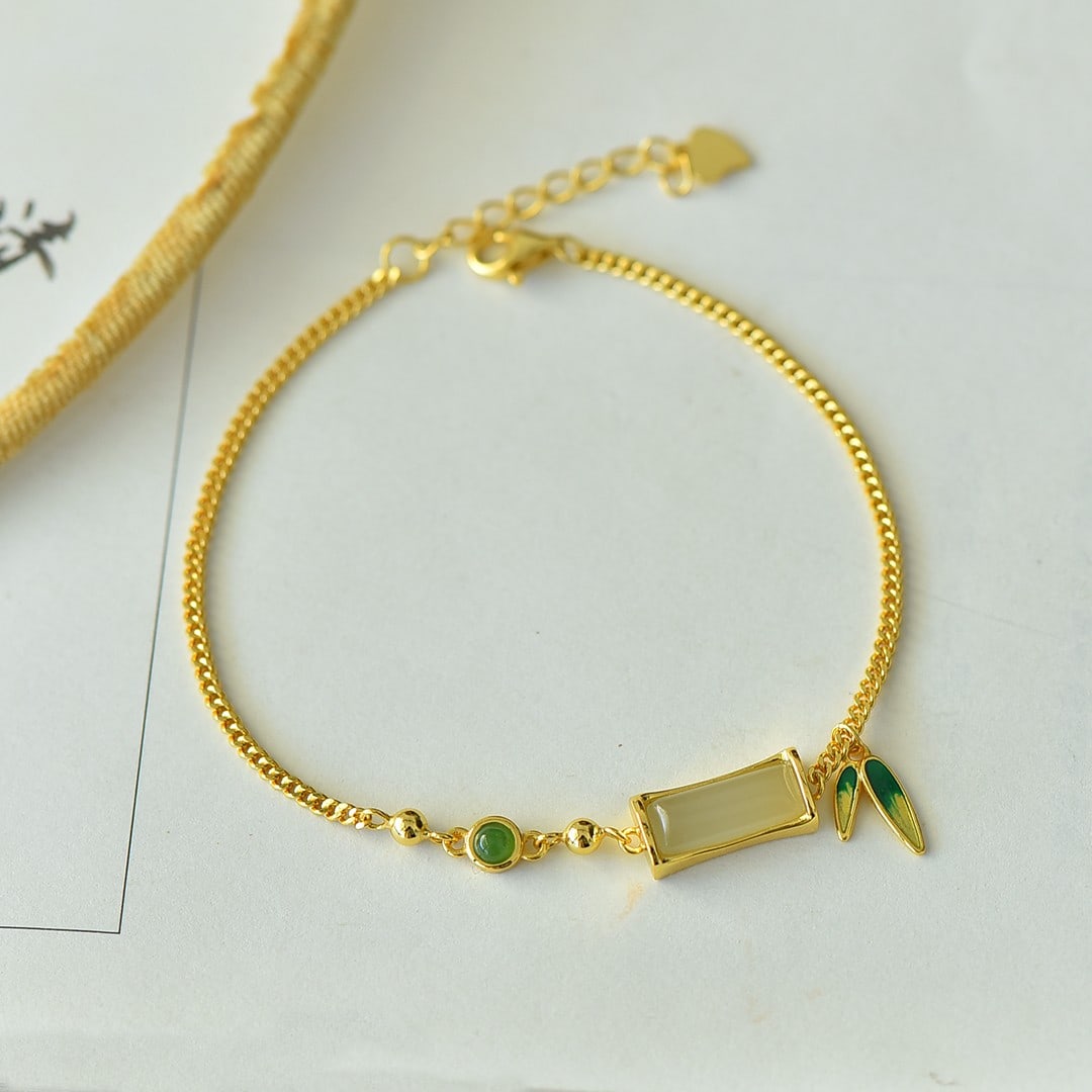 An Exquisite Sterling Silver Inlaid White Jade Bamboo Pattern Bracelet: An Exquisite Sterling Silver Inlaid White Jade Bamboo Pattern Bracelet,Size:0.2inx0.5in 纯银镶白玉竹纹手链