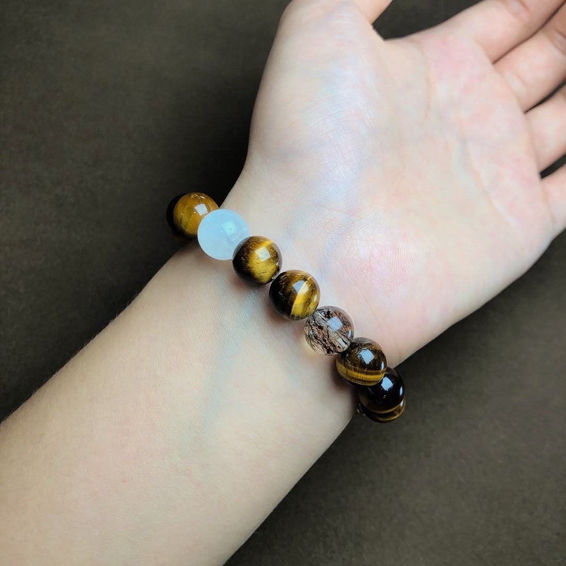 An Exquisite Crystal Bracelets - 6