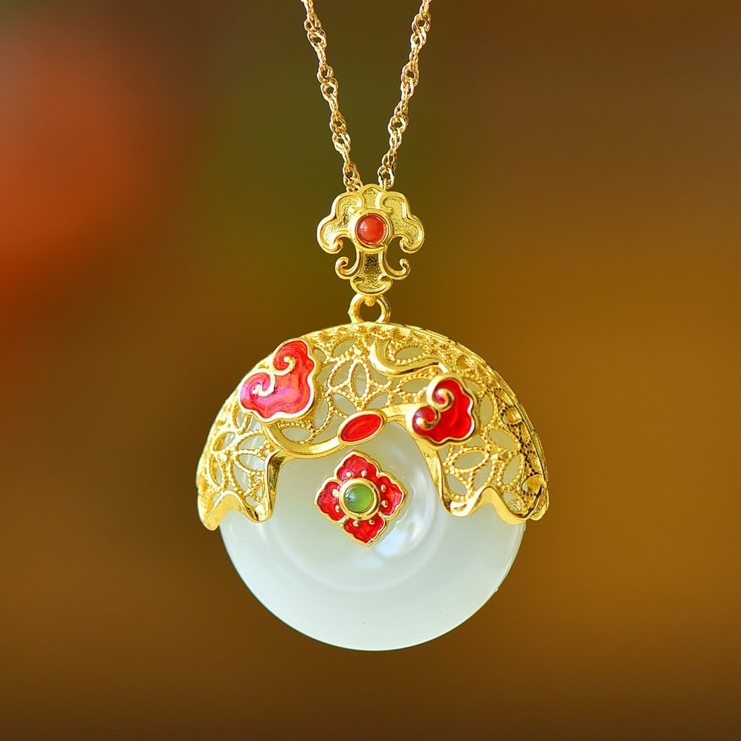 An Exquisite Sterling Silver-Gold Plated Inlaid White Jade Enamel Pendant: An Exquisite Sterling Silver-Gold Plated Inlaid White Jade Enamel Pendant 纯银镀金镶白玉珐琅吊坠