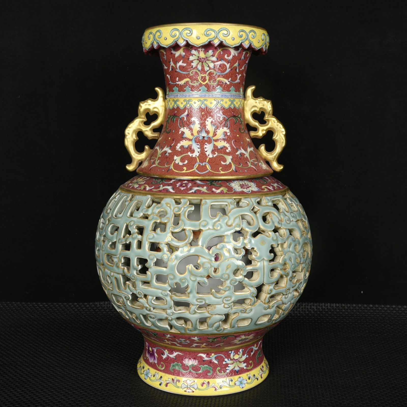 A Huge Enamel Chi-Dragon Pattern Double-Ears Vase - 5