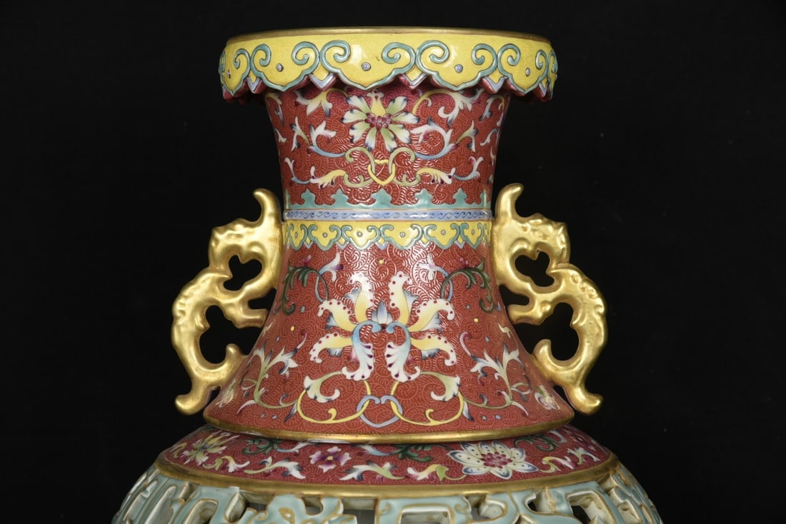 A Huge Enamel Chi-Dragon Pattern Double-Ears Vase - 6