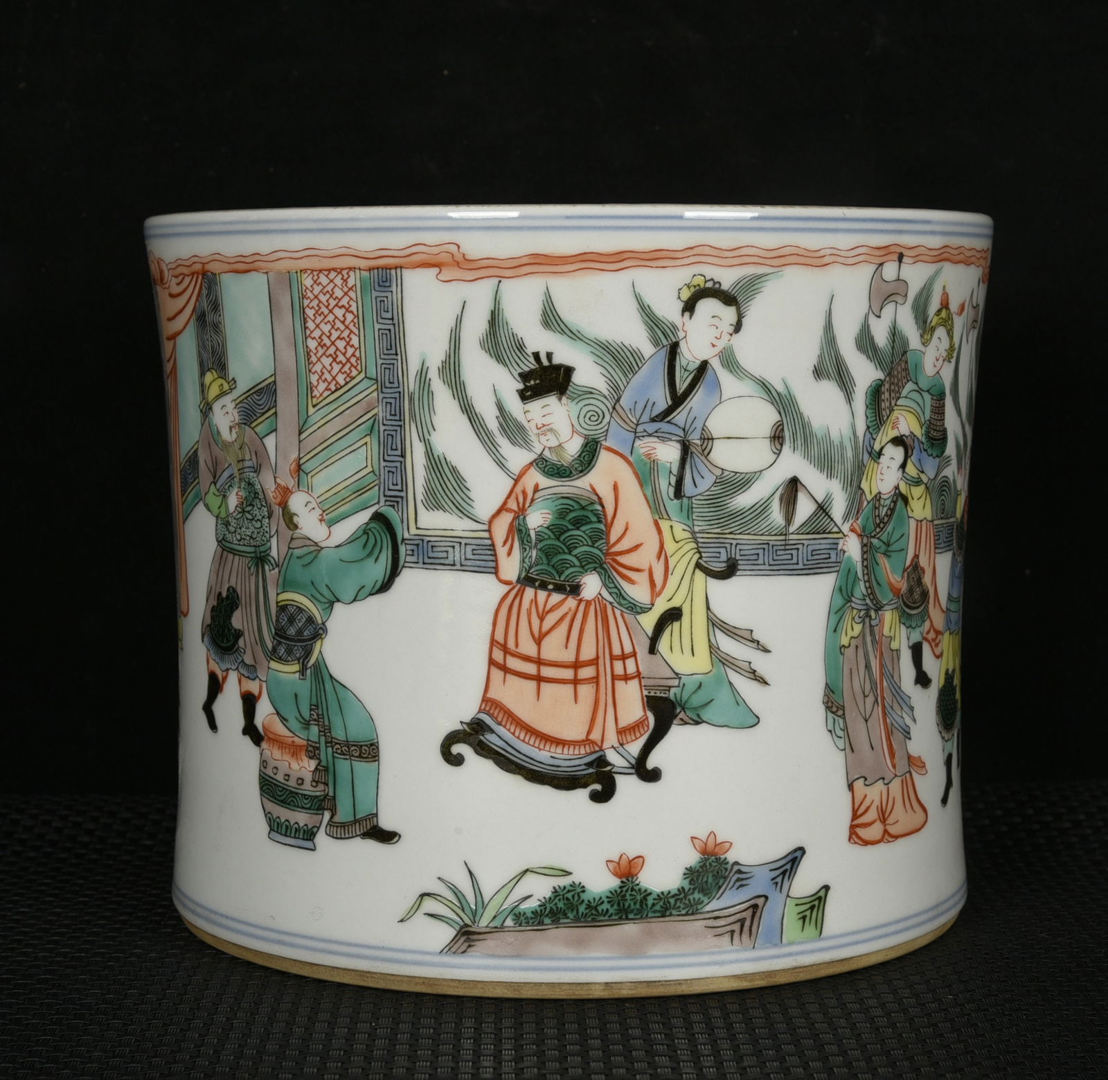 An Exquisite Wucai Character and Story Pattern Brush Pot: An Exquisite Wucai Character and Story Pattern Brush Pot,Qing Dynasty,China,Kangxi Six-character Mark,Size:6.6inx7.8in 五彩人物故事纹笔筒,中