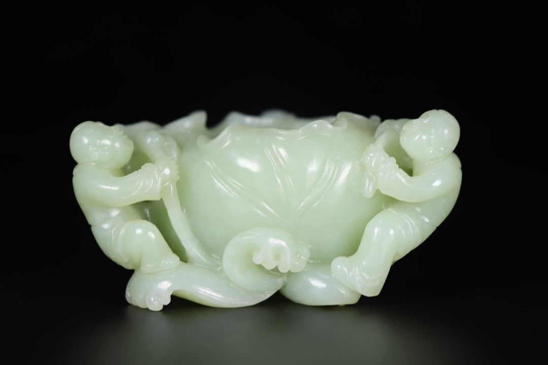 An Exquisite White Jade Figure Pattern Brush Washer - 5