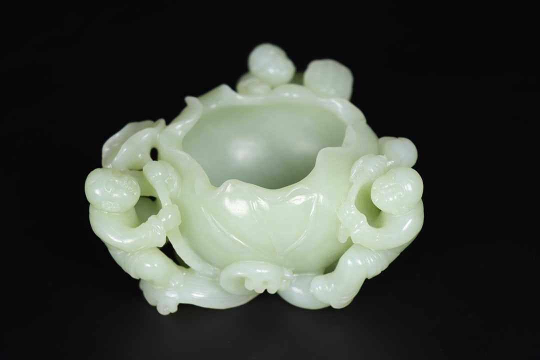 An Exquisite White Jade Figure Pattern Brush Washer - 6
