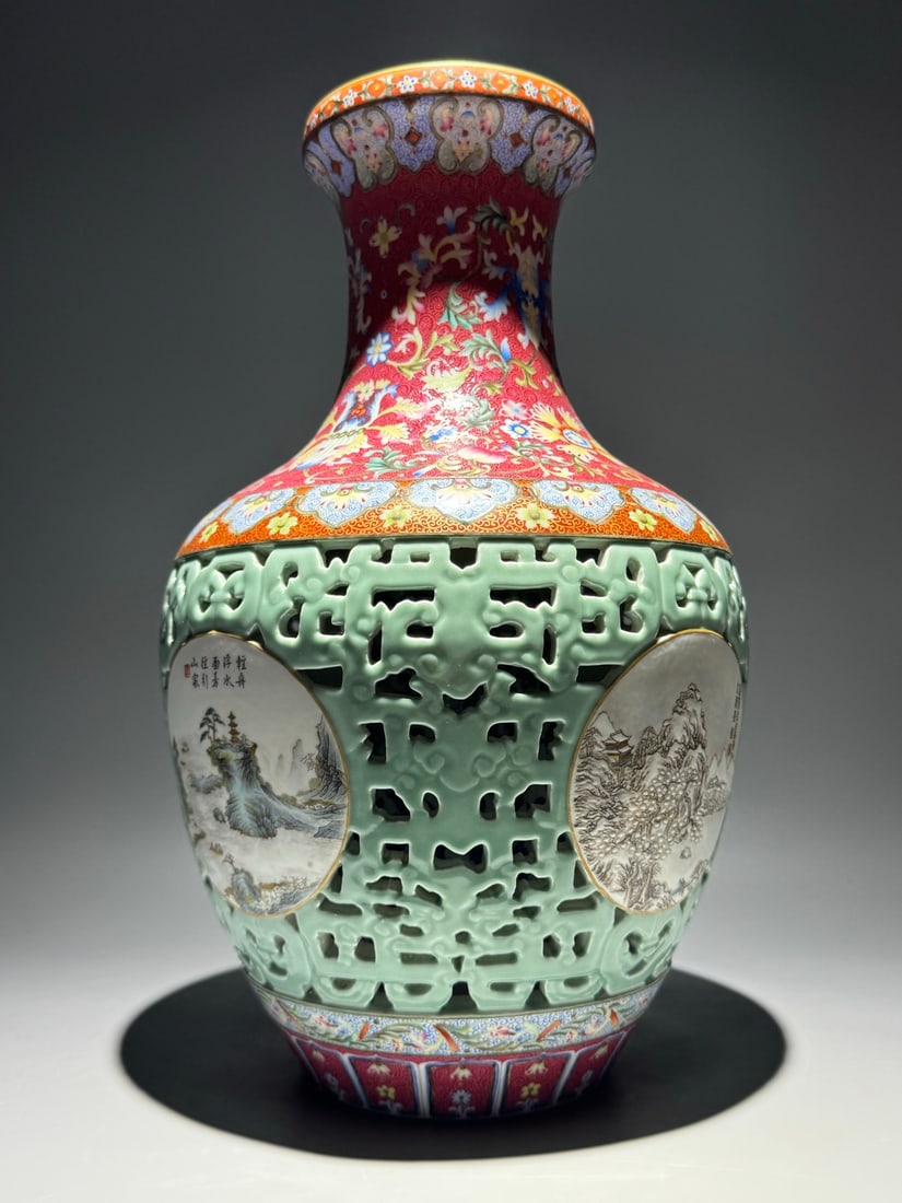 A Huge Enamel Ruby Red-Glazed Lotus Pattern Vase - 2
