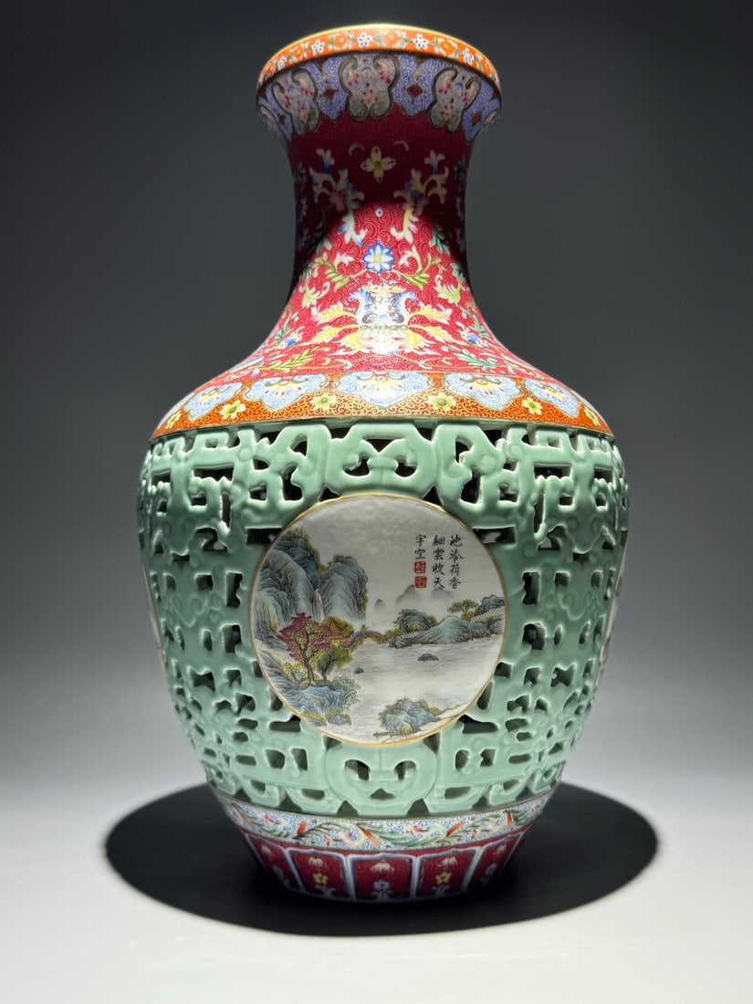 A Huge Enamel Ruby Red-Glazed Lotus Pattern Vase - 5