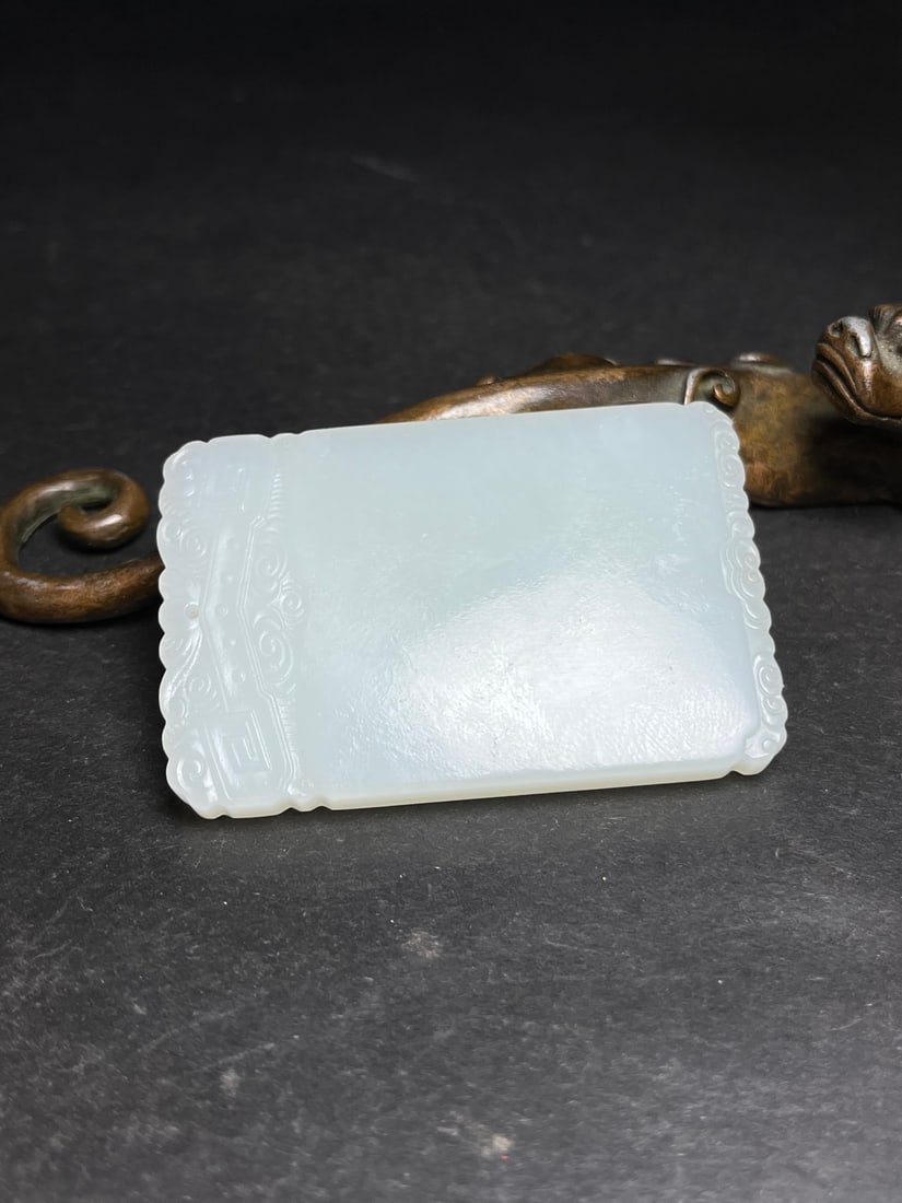 An Exquisite White Jade Pendant - 4
