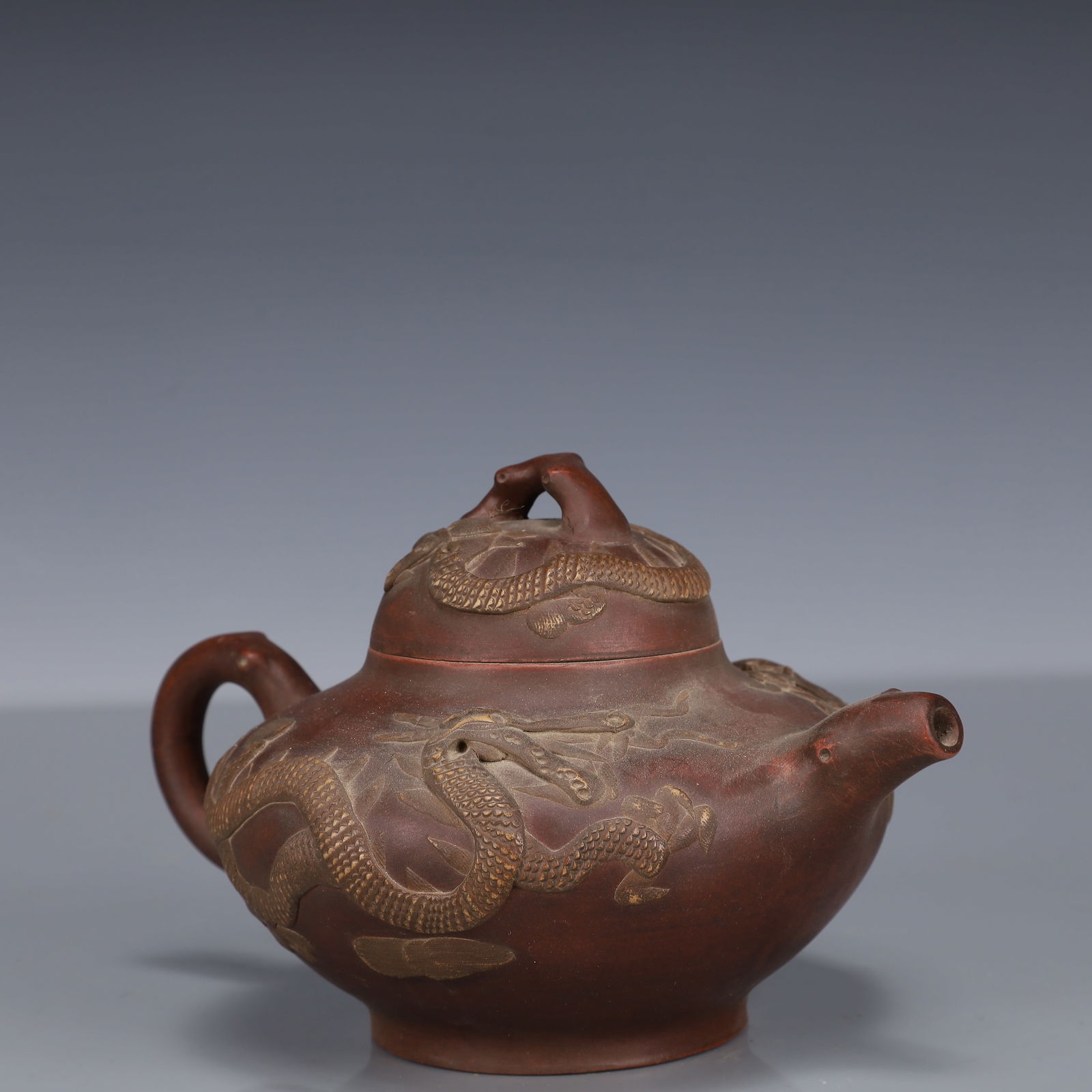 An Exquisite Purple Sands Dragon Pattern Teapot - 2
