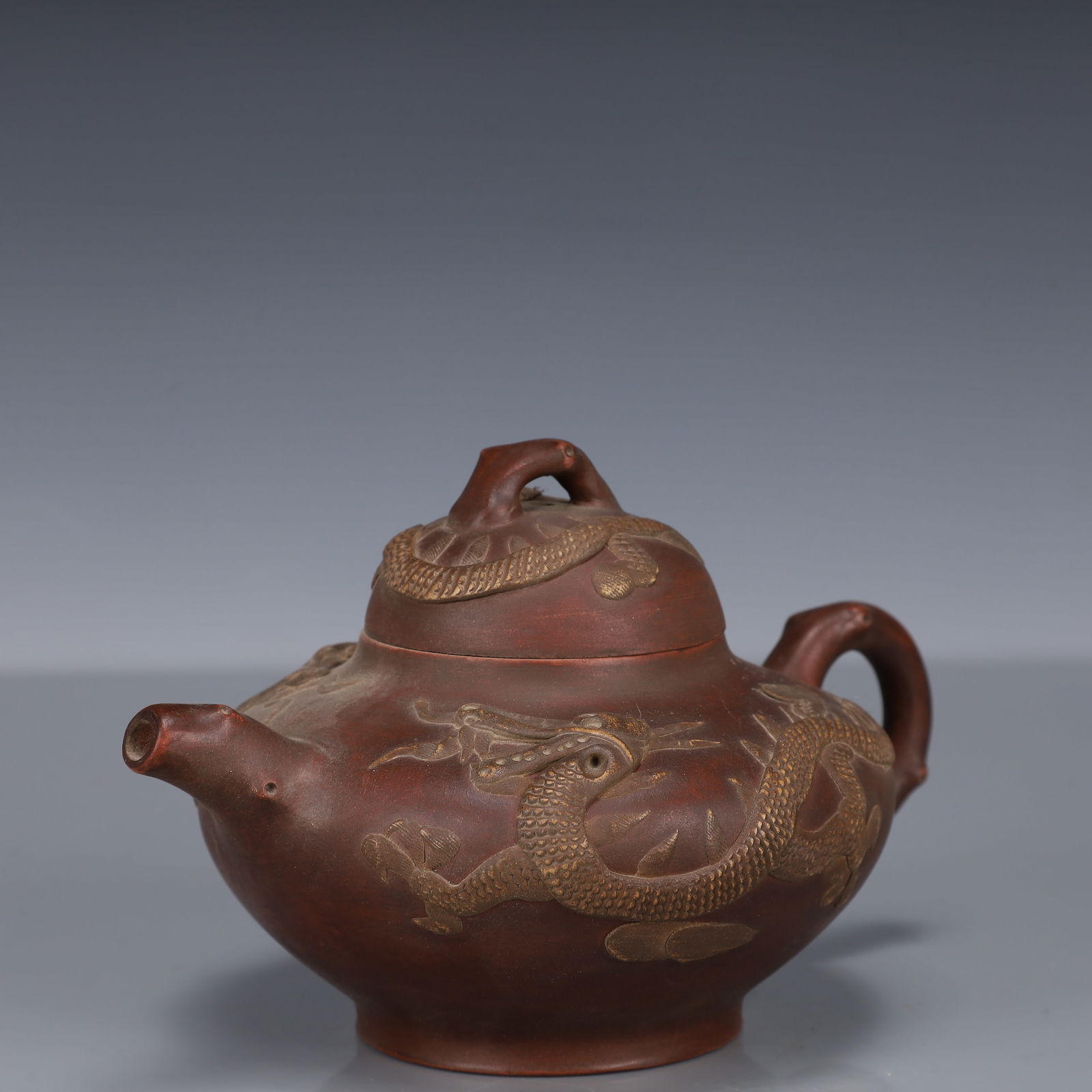 An Exquisite Purple Sands Dragon Pattern Teapot - 4