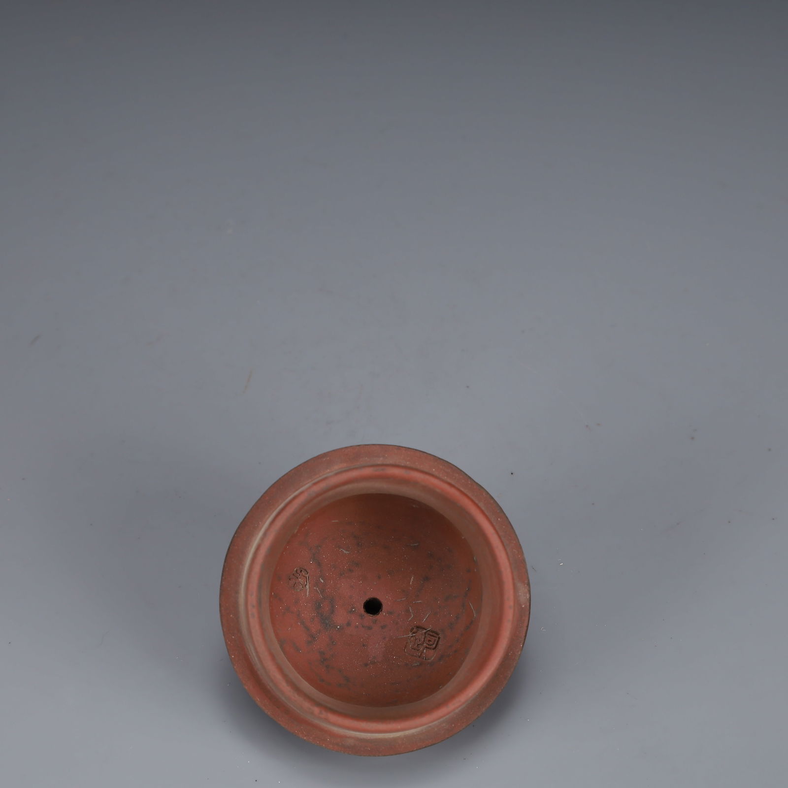 An Exquisite Purple Sands Dragon Pattern Teapot - 9