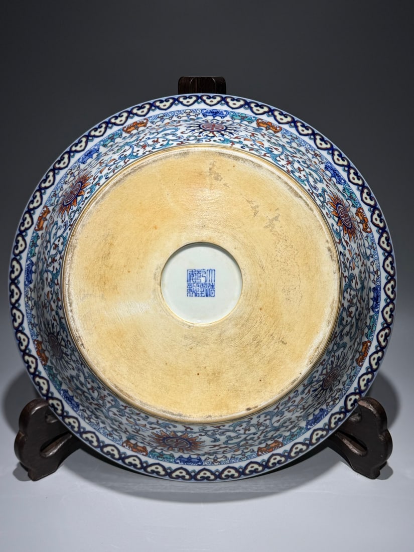 A Huge Doucai Lotus Pattern Plate - 9