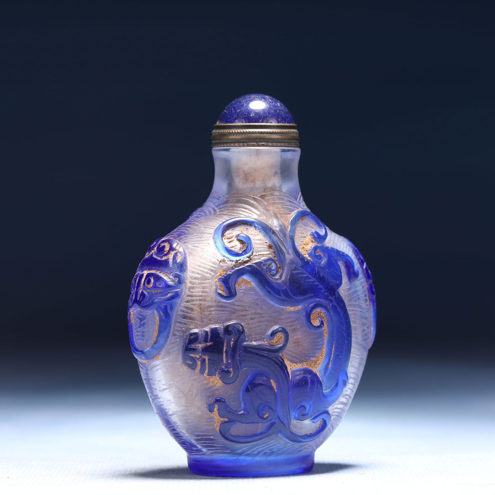 An Exquisite Glass Chi-Dragon Pattern Snuff Bottle - 3