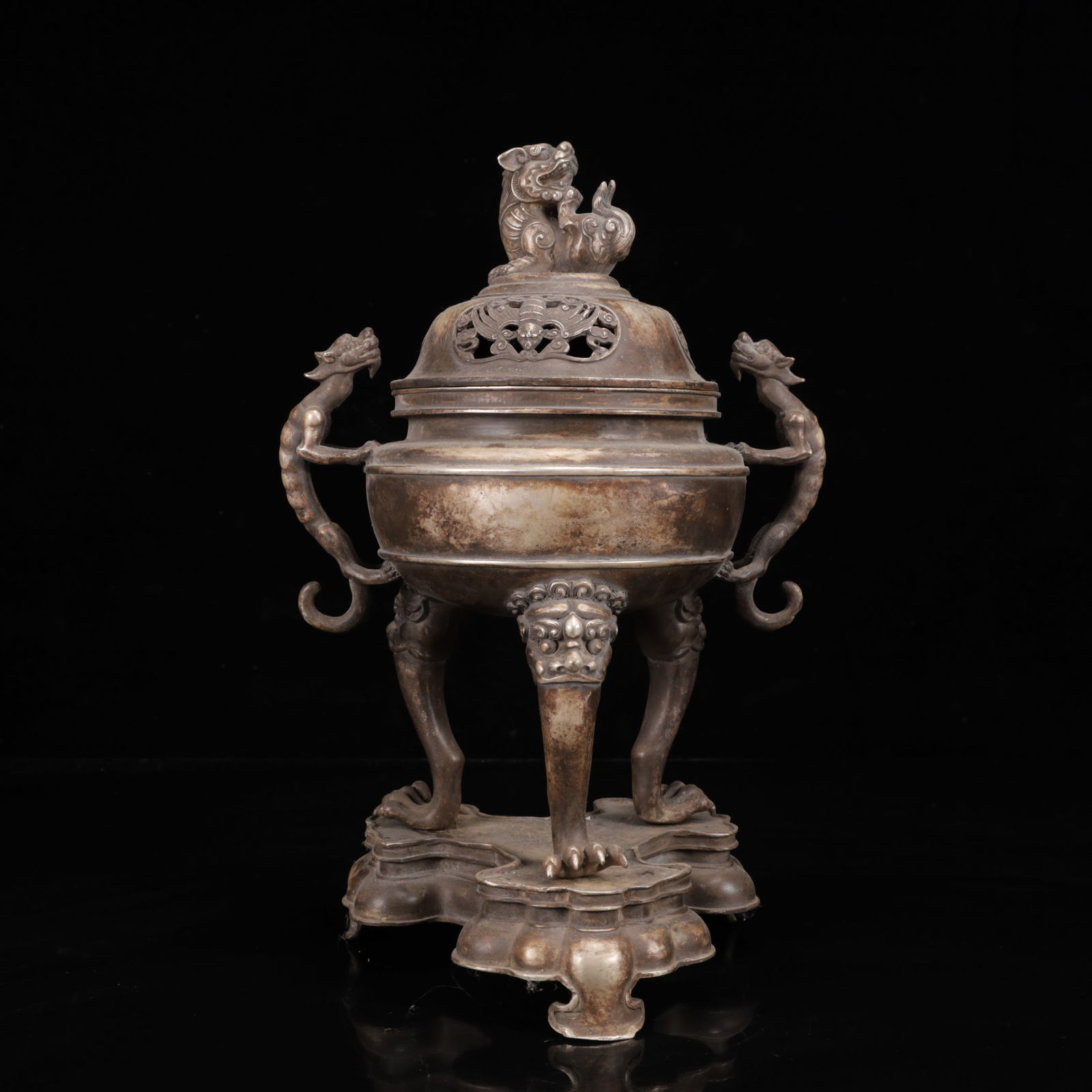 An Exquisite Silver-plated Beast-Ears and Beast Legs Censer: An Exquisite Silver-plated Beast-Ears and Beast Legs Censer,Qing Dynasty,China,Qianlong Four-Character Mark,Size:7.5inx5.1inx12.2in,Weight:2200g 