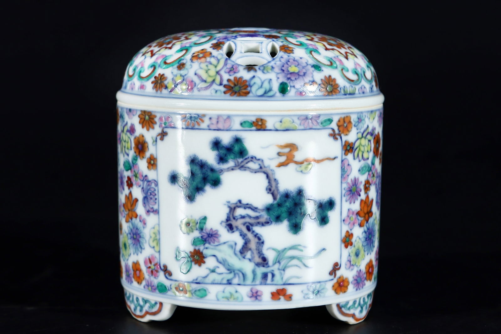 An Exquisite Doucai Pine,Bamboo and Plum Blossom Pattern Censer: An Exquisite Doucai Pine,Bamboo and Plum Blossom Pattern Censer,Qing Dynasty,China,Yongzheng Six-character Mark,Size:3.9inx3.5in 