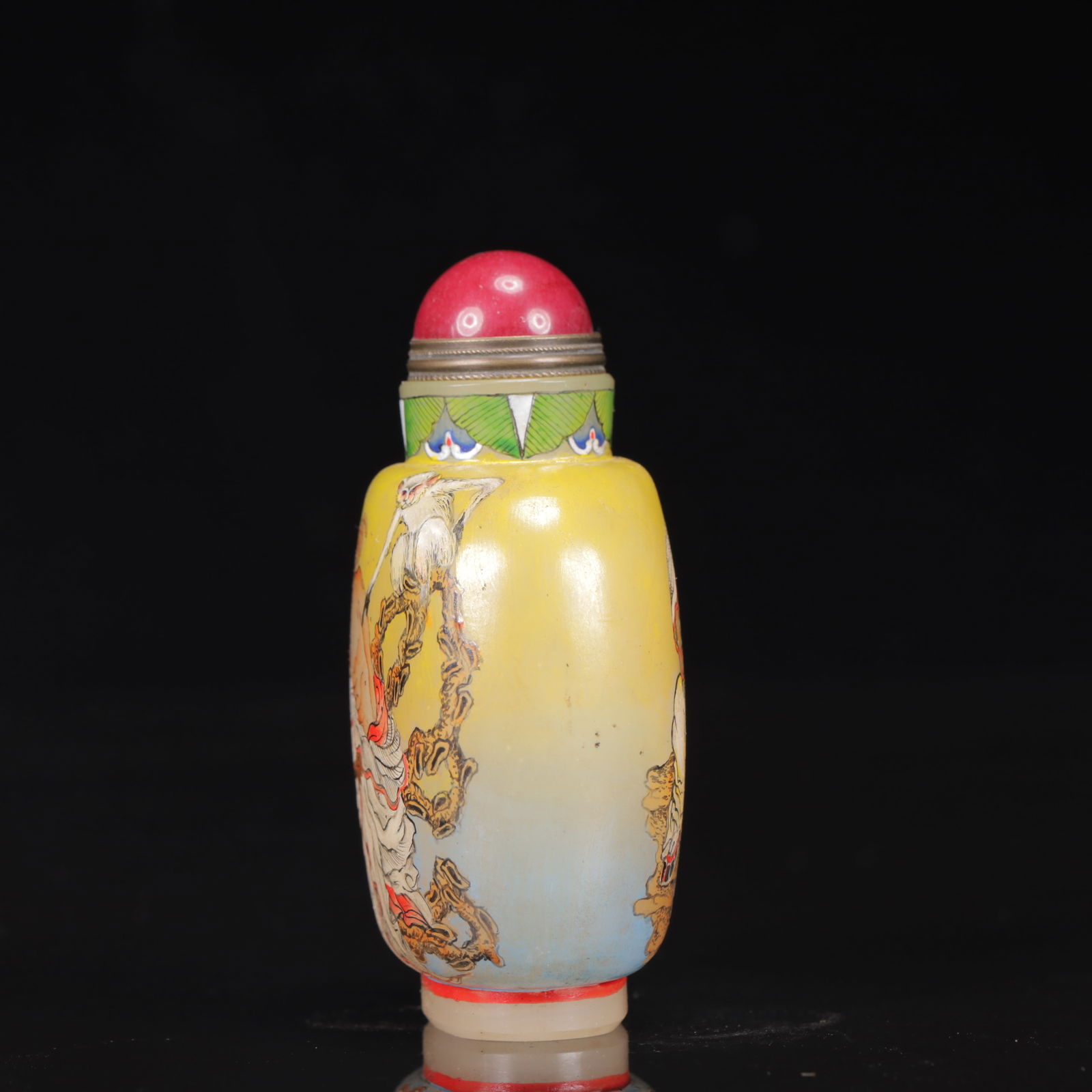 An Exquisite Glass Figure Pattern Snuff Bottle - 3