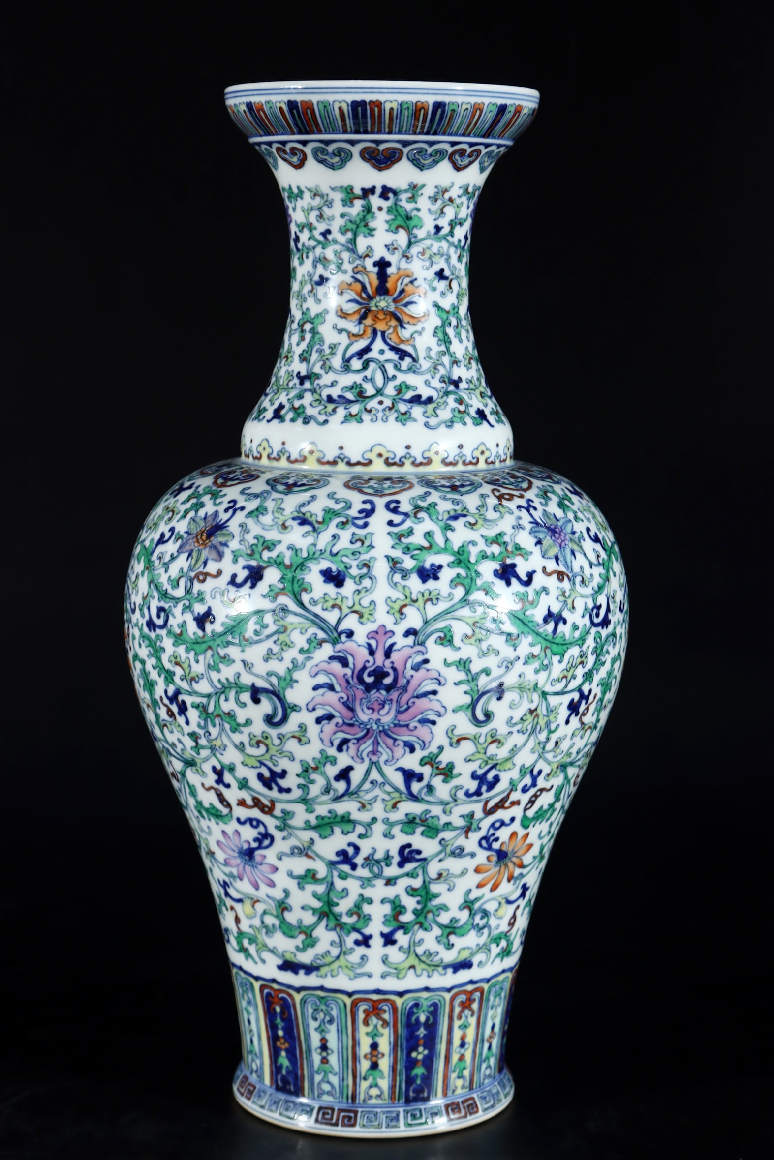 A Huge Doucai Lotus Pattern Vase: A Huge Doucai Lotus Pattern Vase,Qing Dynasty,China,Qianlong Six-character Mark,Size:17.2inx8.3in 
