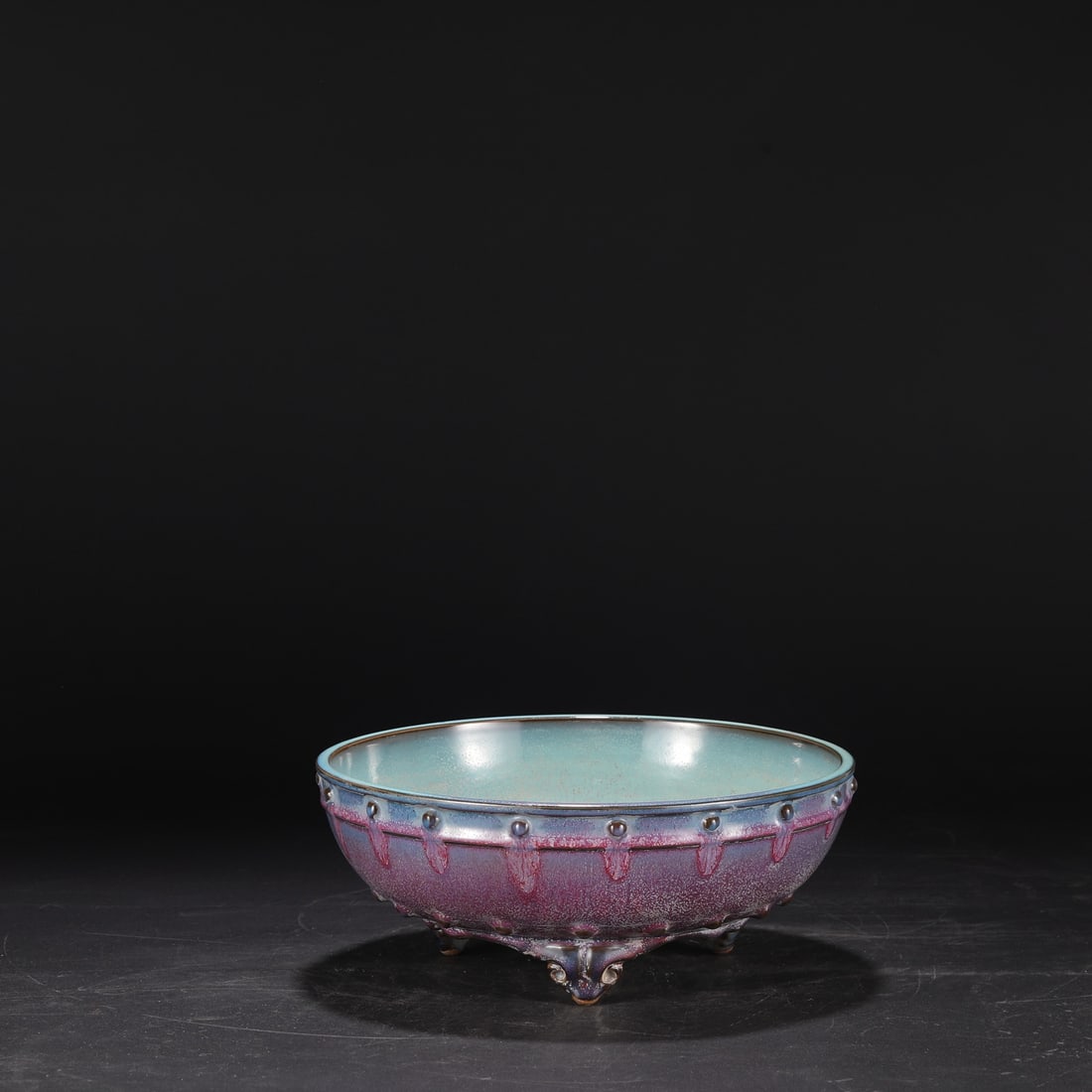 An Exquisite Jun yao Purple Glazed Tripod Brush Washer: An Exquisite Jun yao Purple Glazed Tripod Brush Washer,Song Dynasty,China,Size:5.3inx11.4in 钧窑紫釉三足笔洗,中国宋代