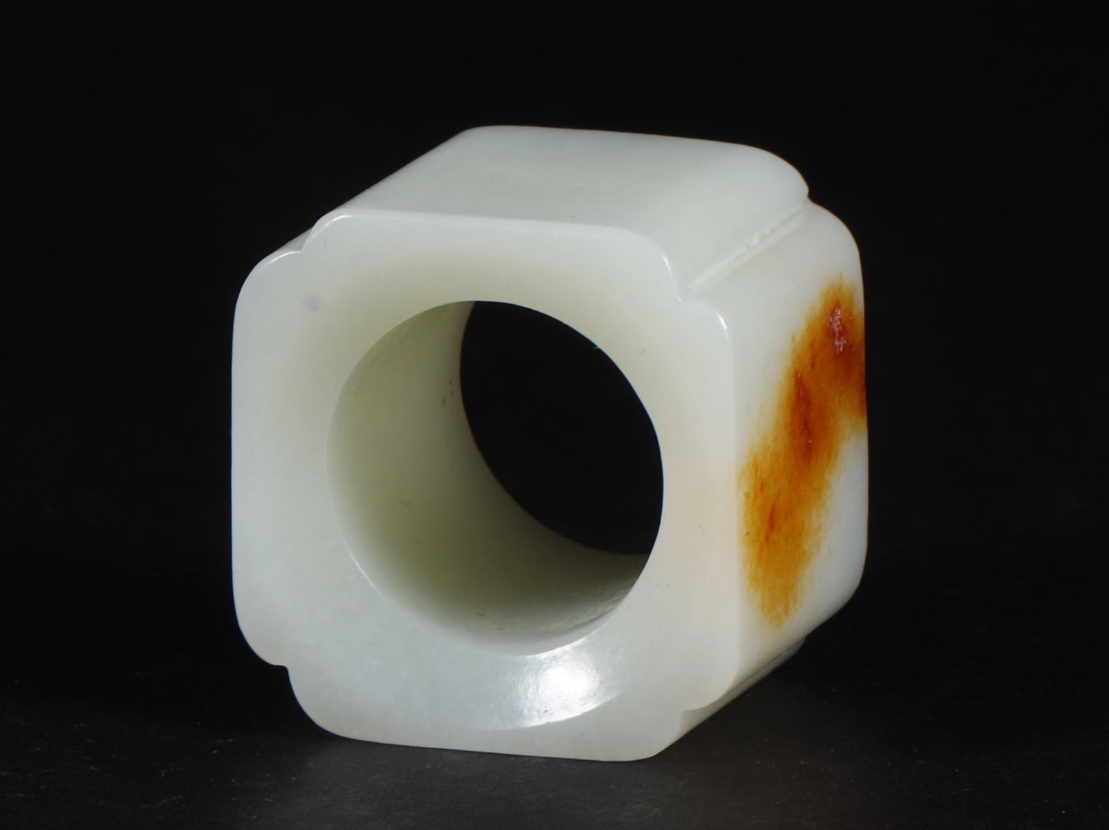 An Exquisite White Jade Thumb Ring - 7
