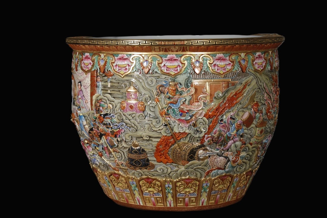A Huge Enamel Character and Story Pattern Vat: A Huge Enamel Character and Story Pattern Vat,Qing Dynasty,China,Qianlong Six-character Mark,Size:25.2inx33.7in 珐琅彩人物故事纹缸,中国