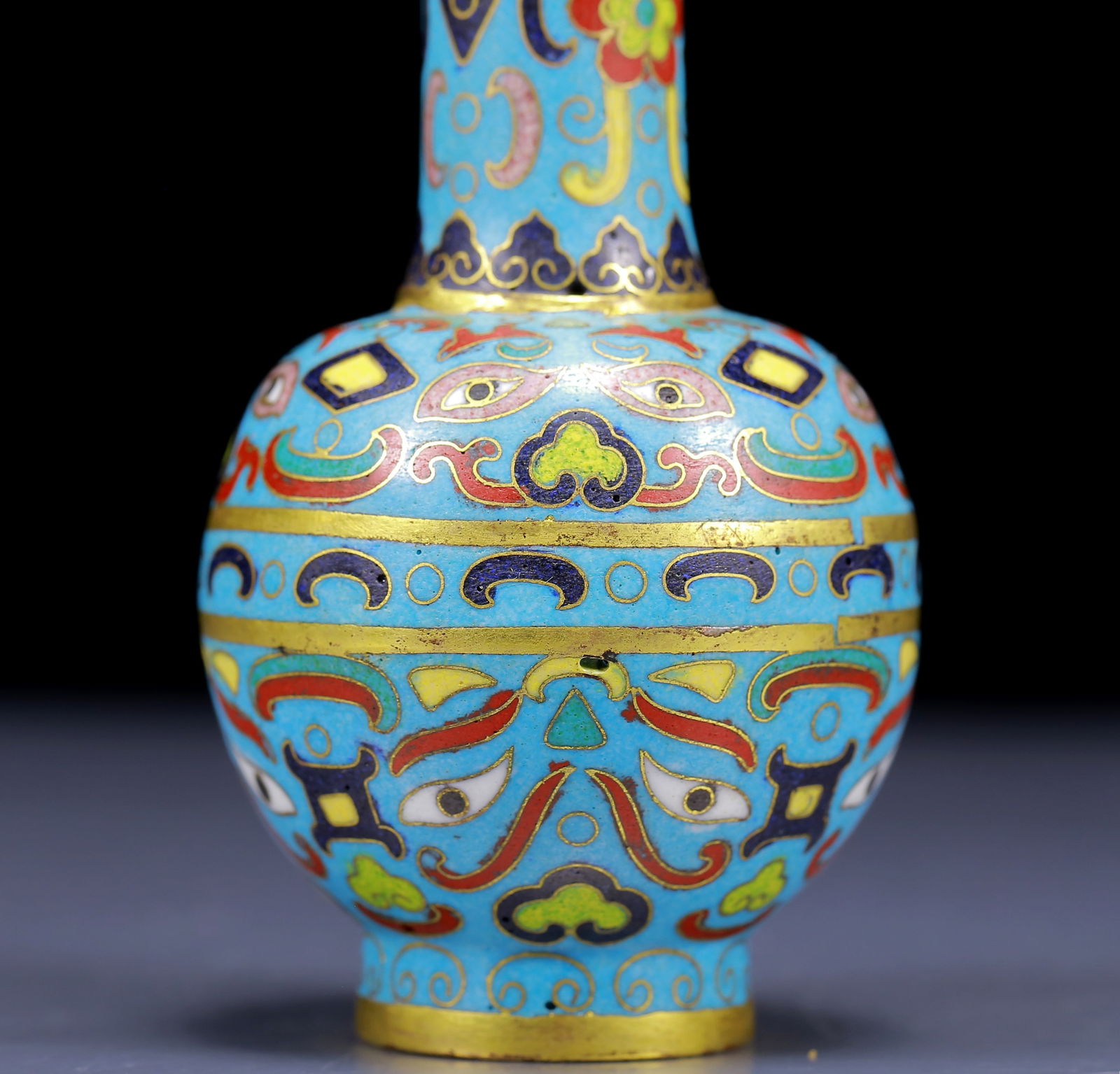 An Exquisite Cloisonne Beast-Face Pattern Vase - 3