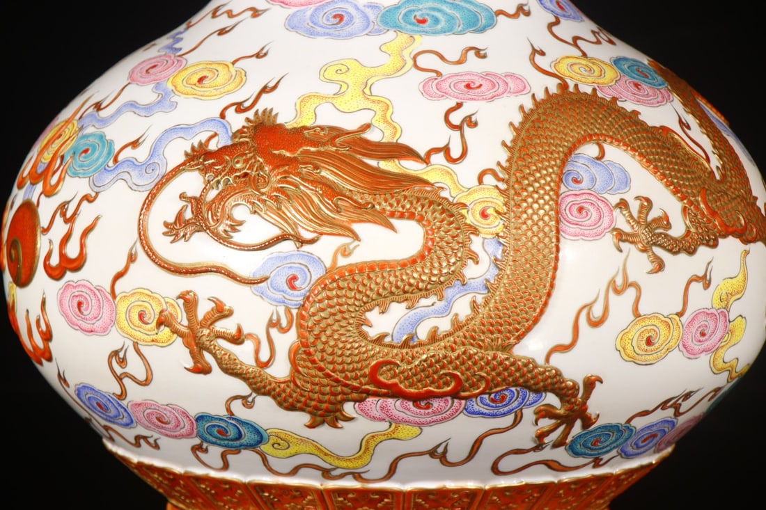 A Rare Enamel Auspicious Cloud and Dragon Pattern Vase - 2