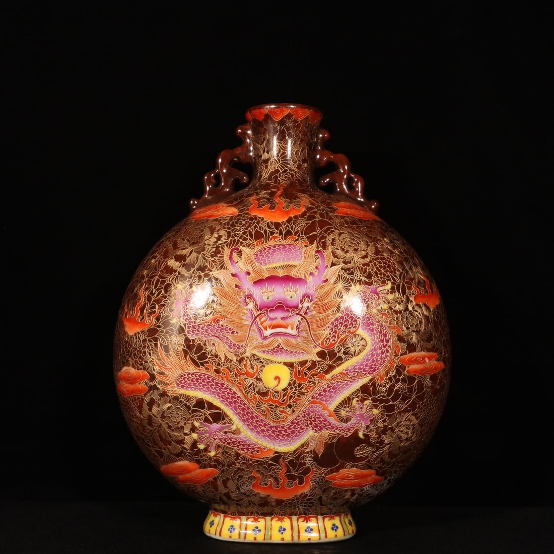An Exquisite Cloisonne Auspicious Cloud and Dragon Pattern Double-Ears Vase: An Exquisite Cloisonne Auspicious Cloud and Dragon Pattern Double-Ears Vase,Qing Dynasty,China,Qianlong Six-character Mark,Size:13.8inx9.8in 
