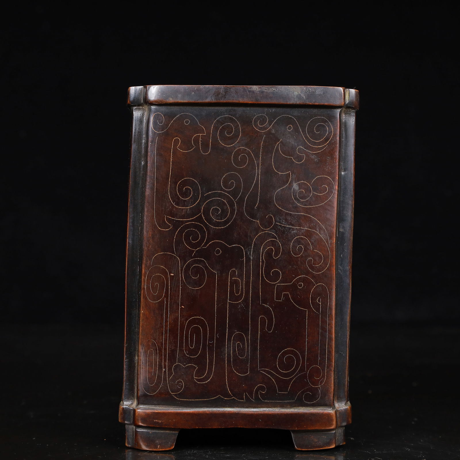 A Rare Bronze Chi-Dragon Pattern Brush Pot - 2