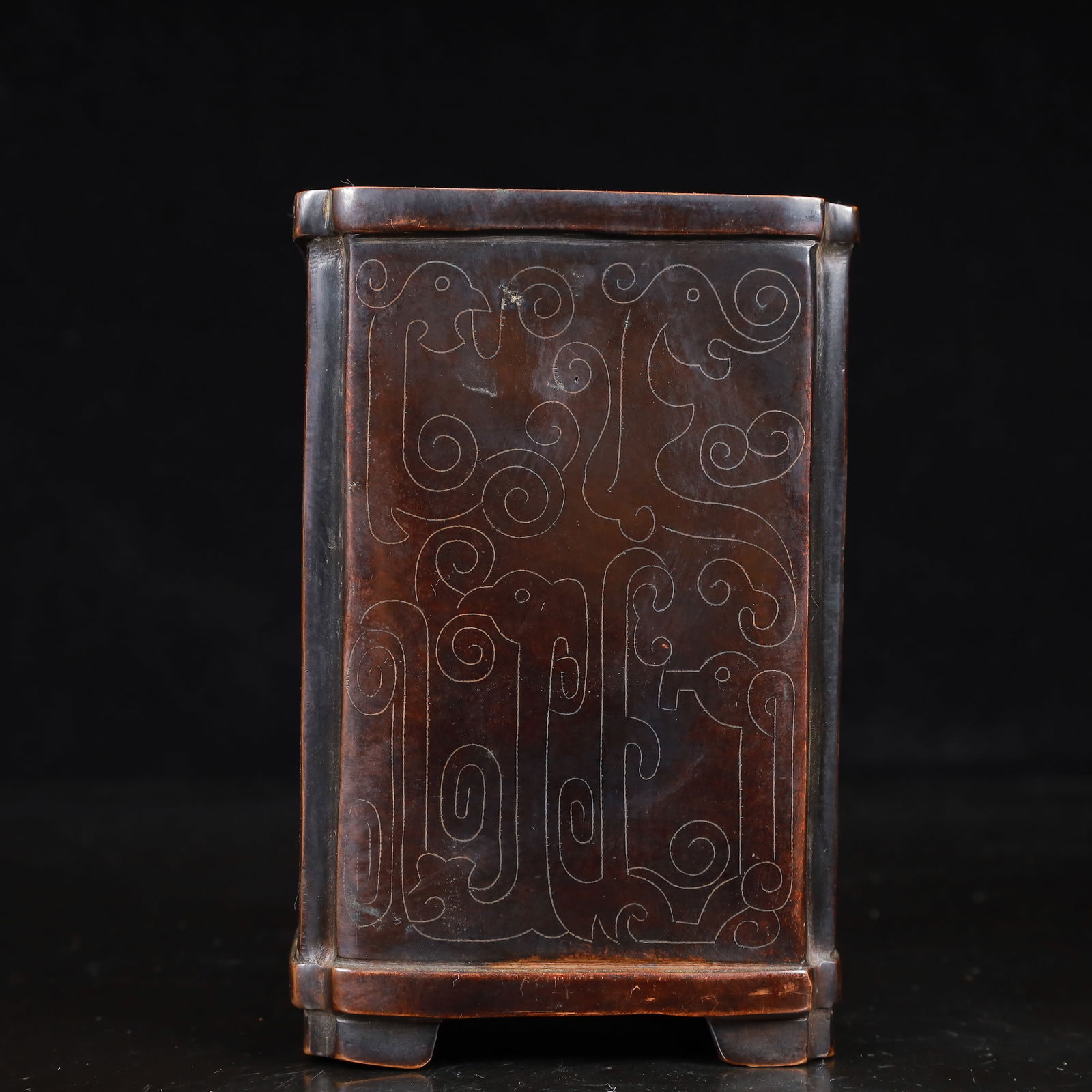 A Rare Bronze Chi-Dragon Pattern Brush Pot - 4